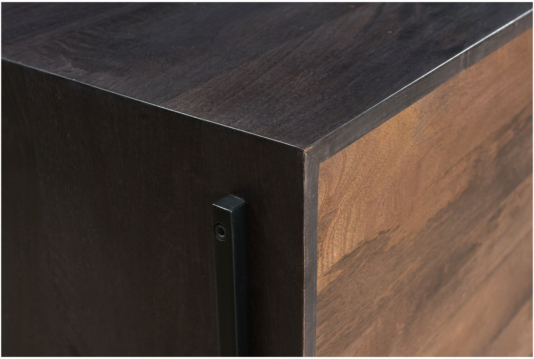 Tobin Entertainment Unit