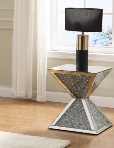 Noralie 84902 Mirrored/Faux Diamonds End Table, Square