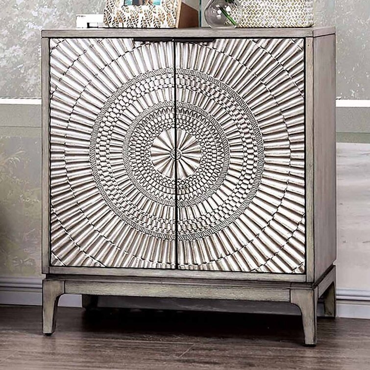 Kamalah Wood Panel Bedroom Set