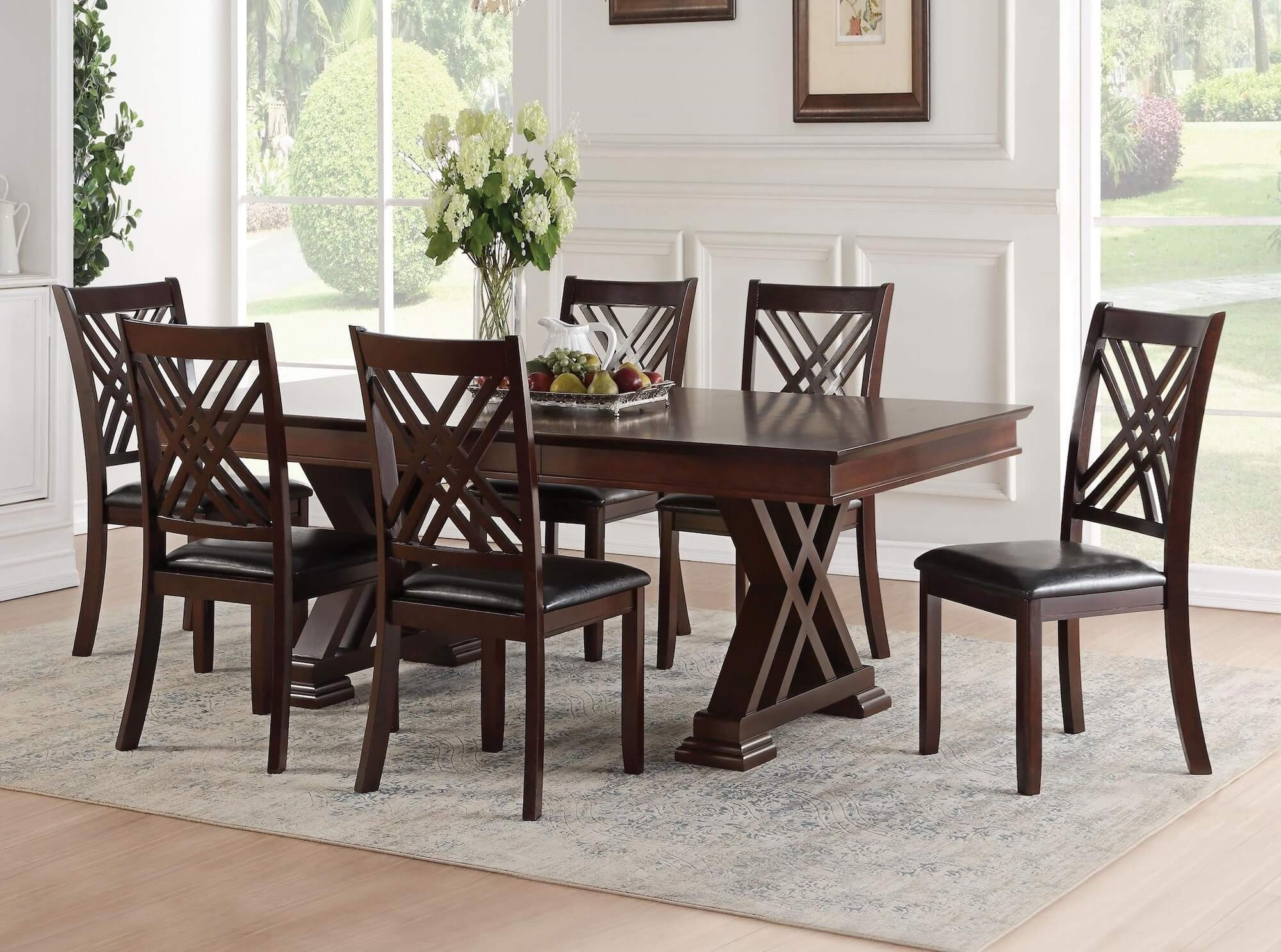 Katrien Wood Extendable Rectangular Dining Table