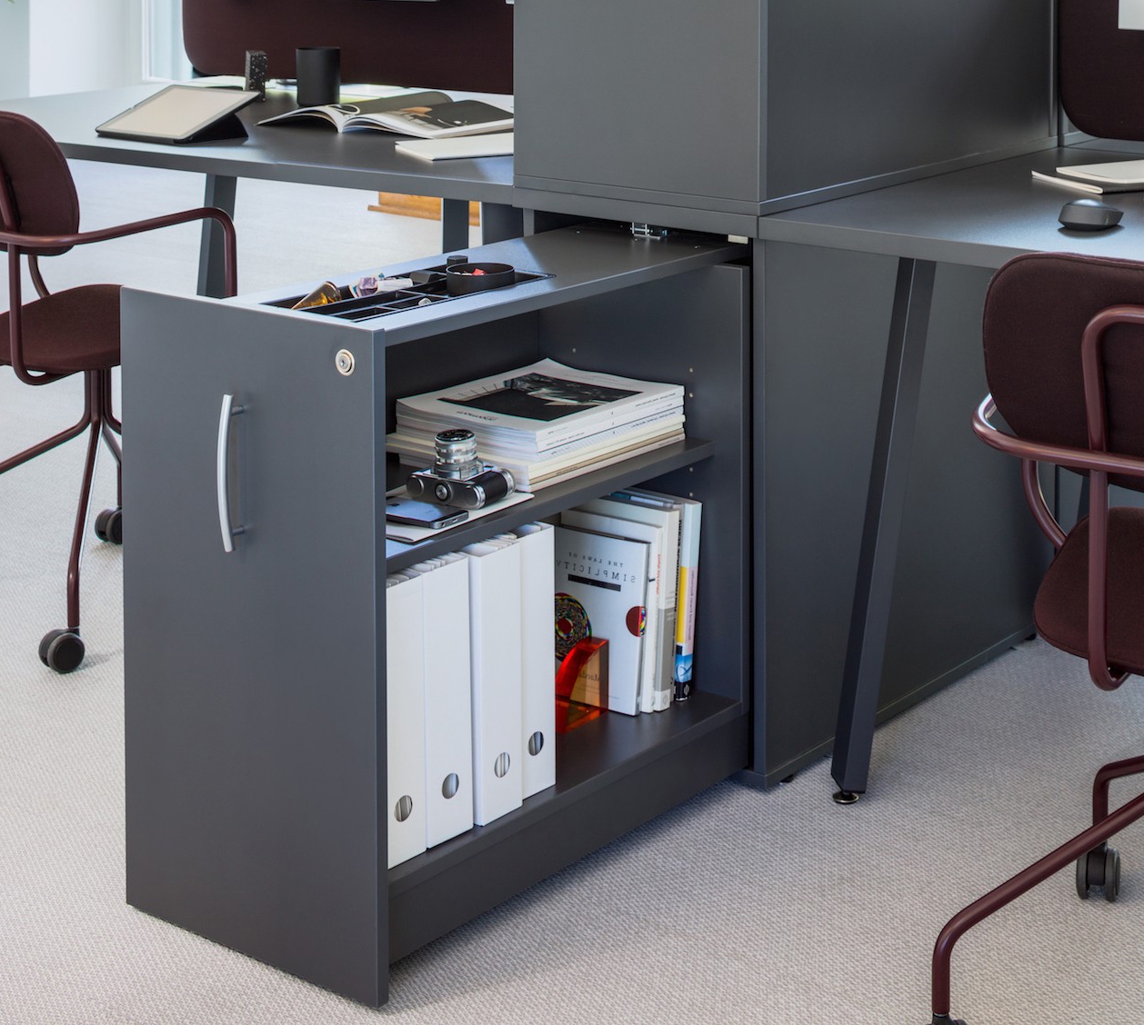 Standard KCN81L Cargo Pedestal w/Handle, Left by MDD Office Furniture