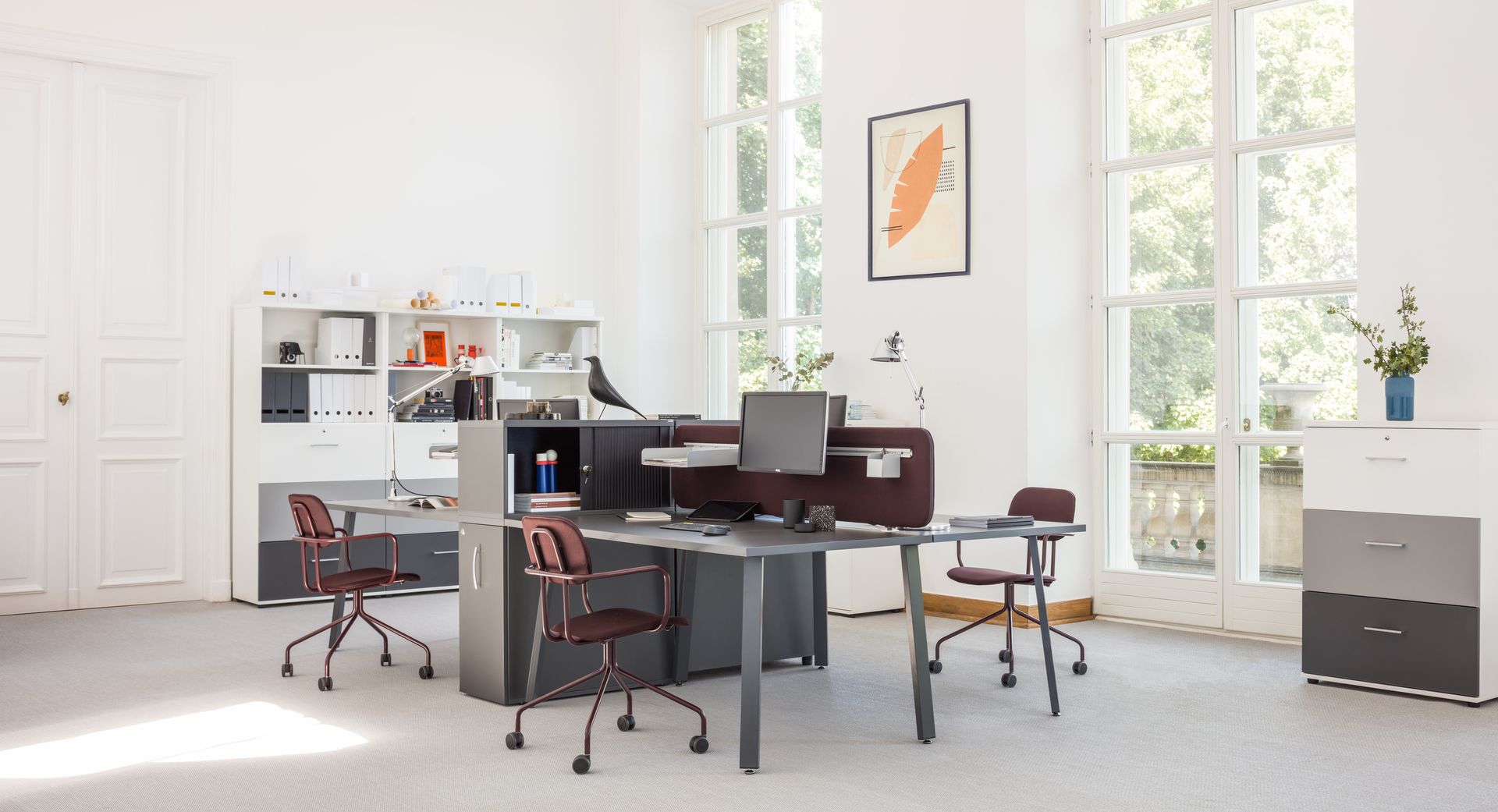 Standard Office Lockable Cargo Pedestal w/Pencil Tray