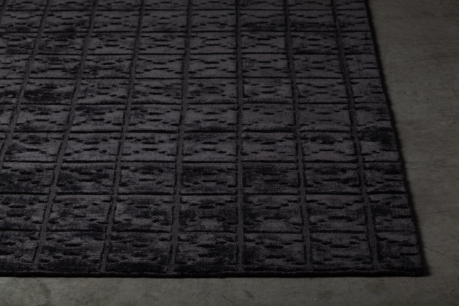 Keira Viscose Rectangular Handmade Rug