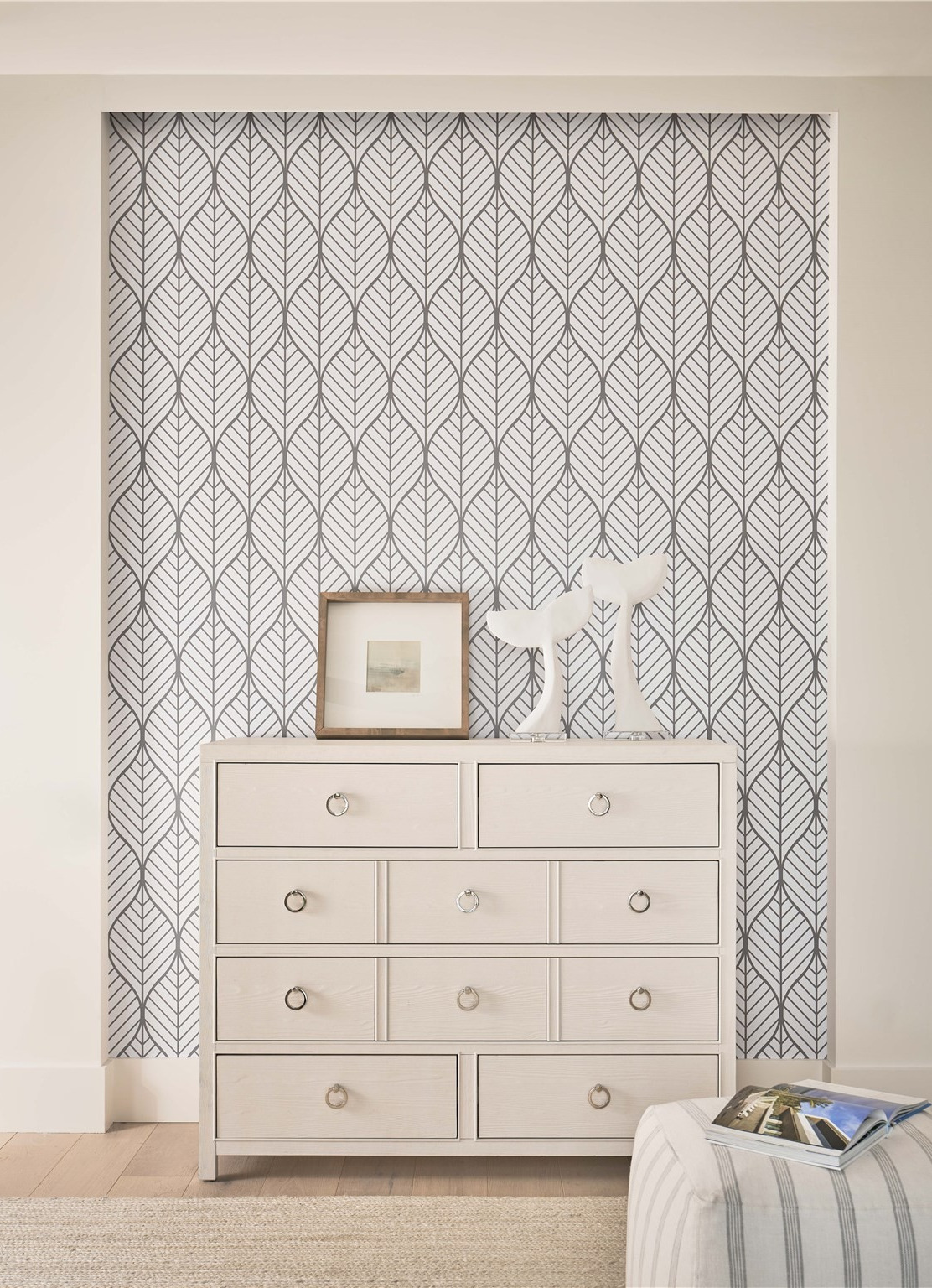 Pacific Grove Wood Dresser w/10 Drawers