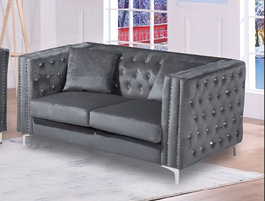 LCL-017 Loveseat