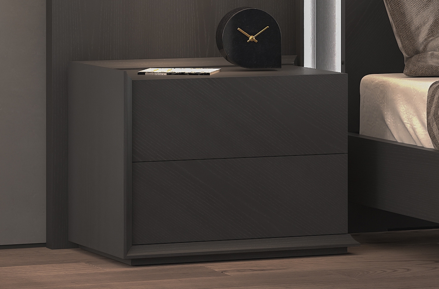 Lea Bedroom Set w/LED Light