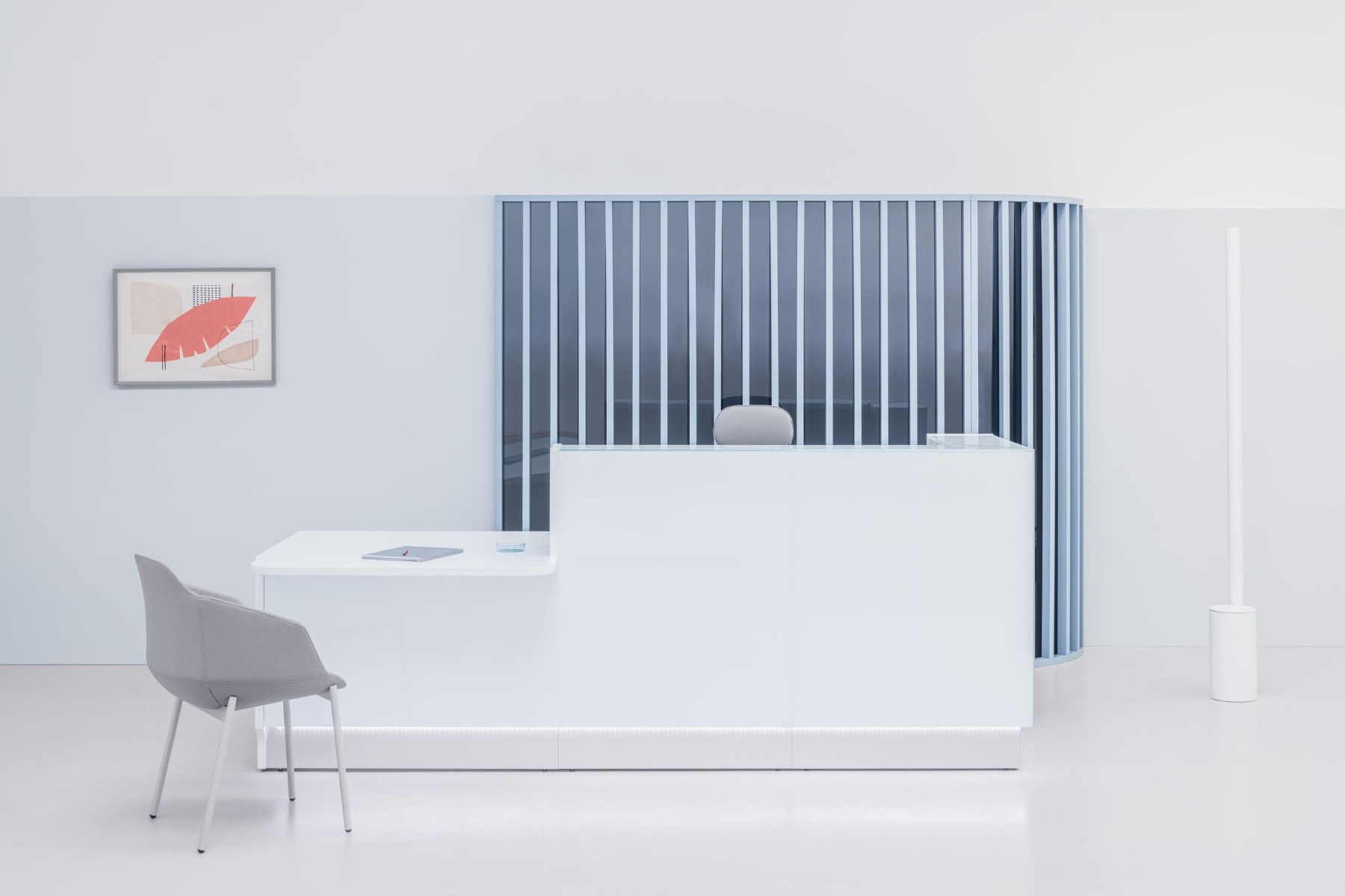 Large Reception Desk w/Right Counter Top