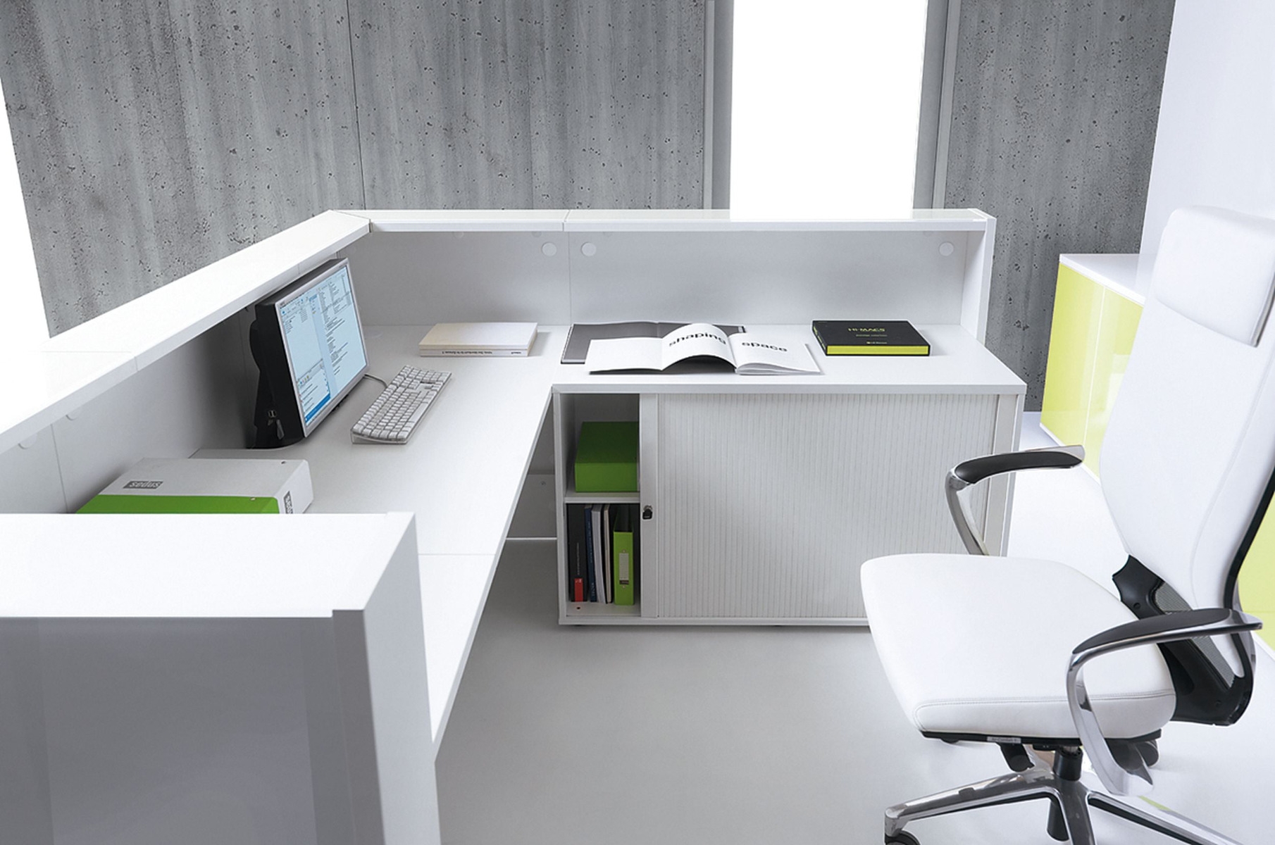 MDD Linea 96 1/4& 039  & 039 x 80 3/4 & 039 & 039 Corner Reception Desk
