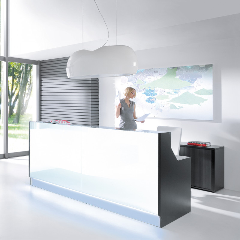 MDD Linea 96 ¾ & x 32 1/2 & 039 & 039, Straight Medium Reception Desk