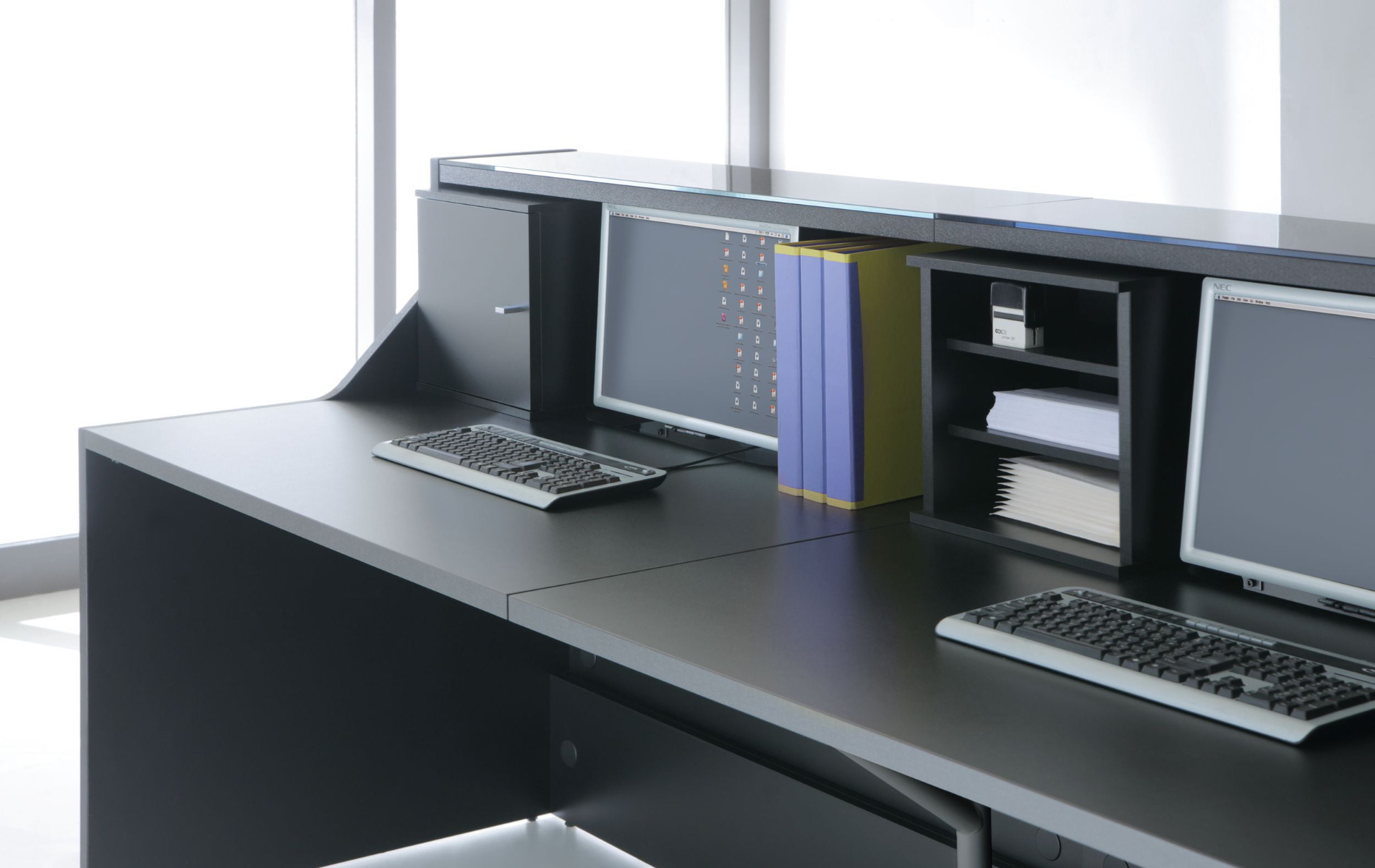 Linea 96 3/4" x 32 1/2'' Straight Medium Reception Desk MDD