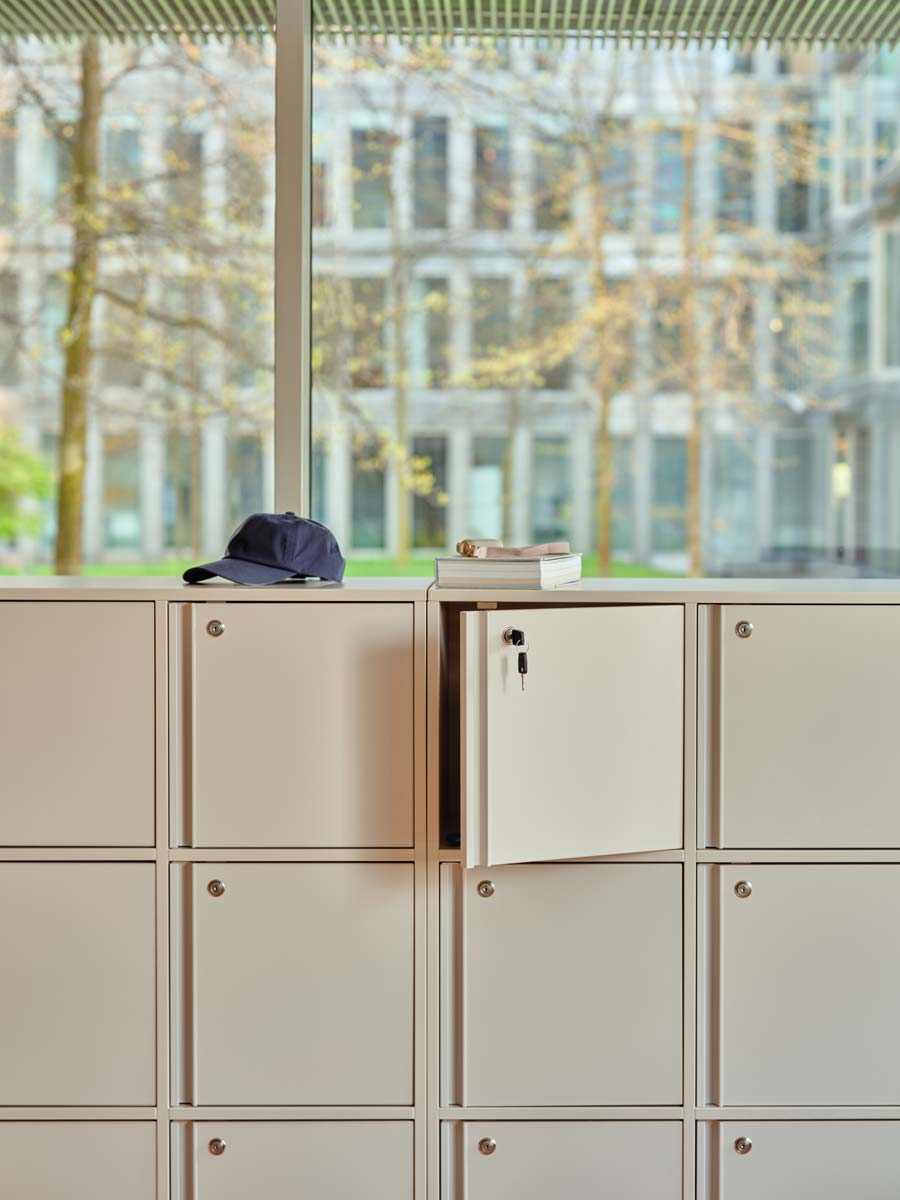 Locker Plus Office Double Storage Cabinet w/6 Lockable Doors