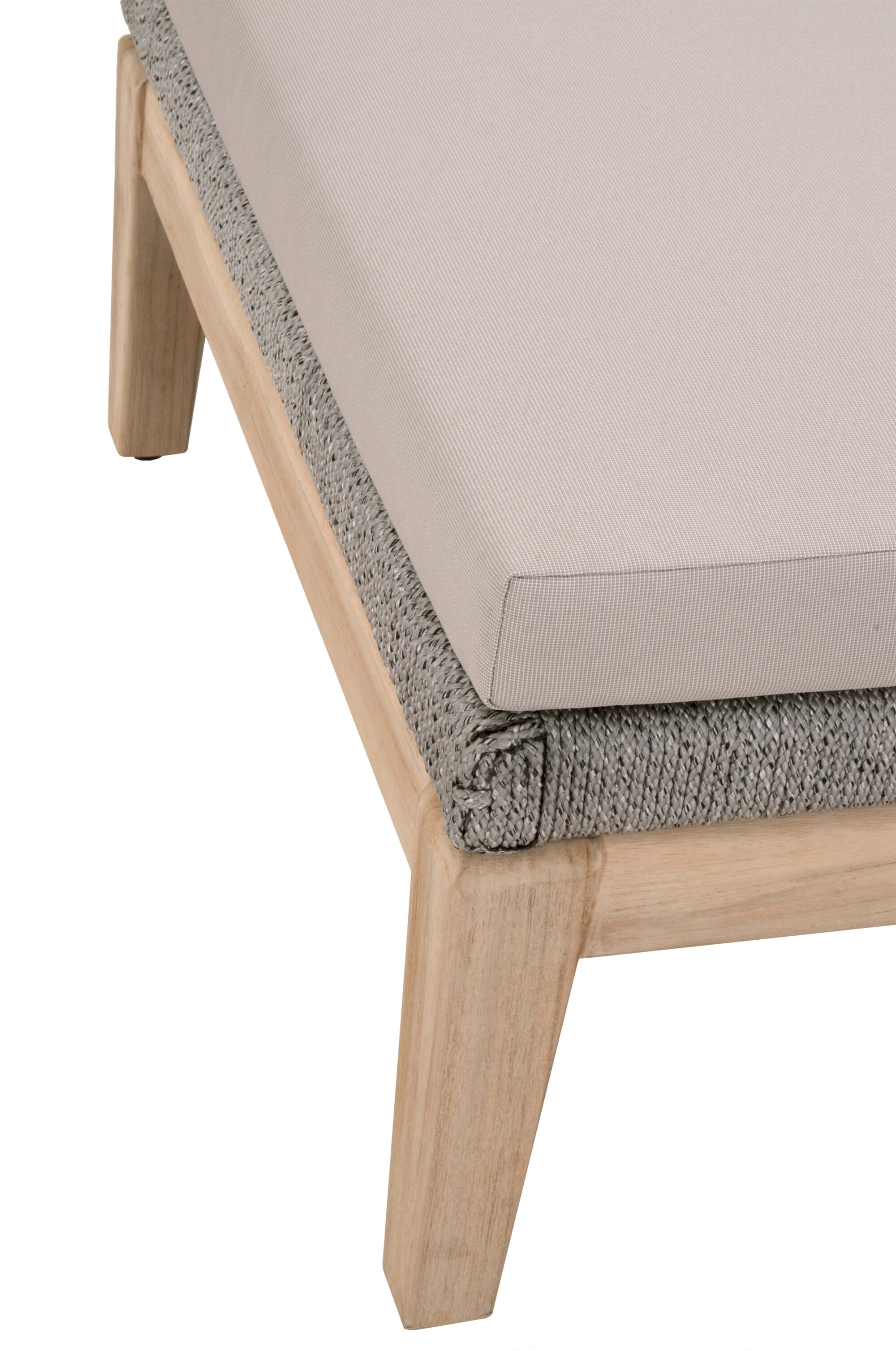 Loom Outdoor Chaise