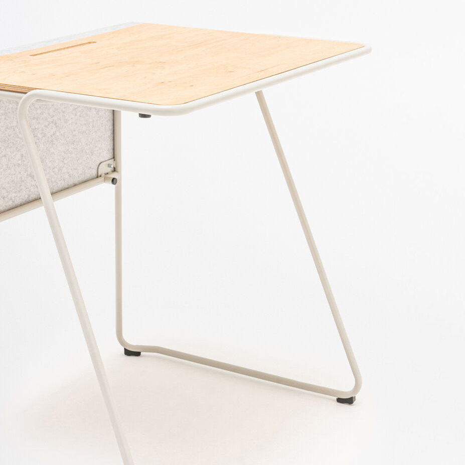 Loop Training Desk