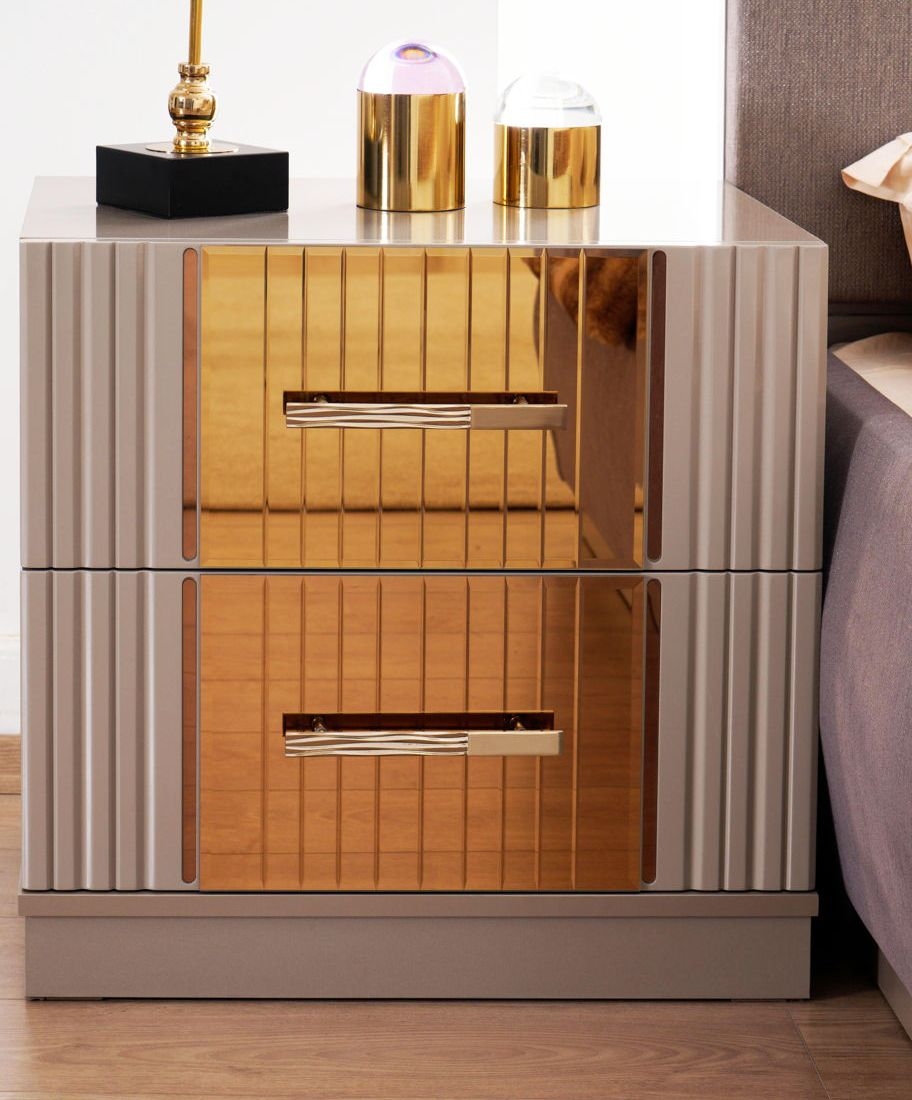 Lorenzo Fabric/Wood Regular Bedroom Set