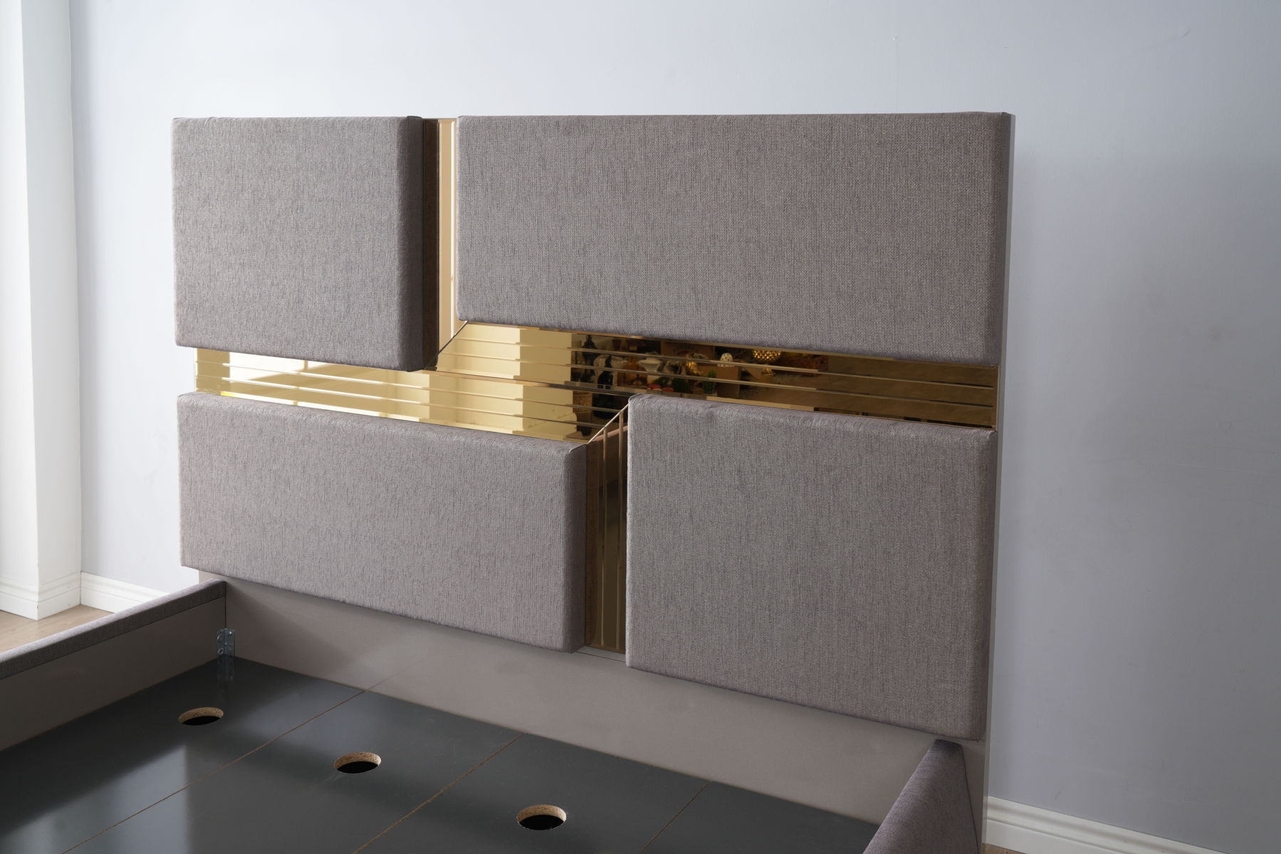 Lorenzo Fabric Upholstered Bed