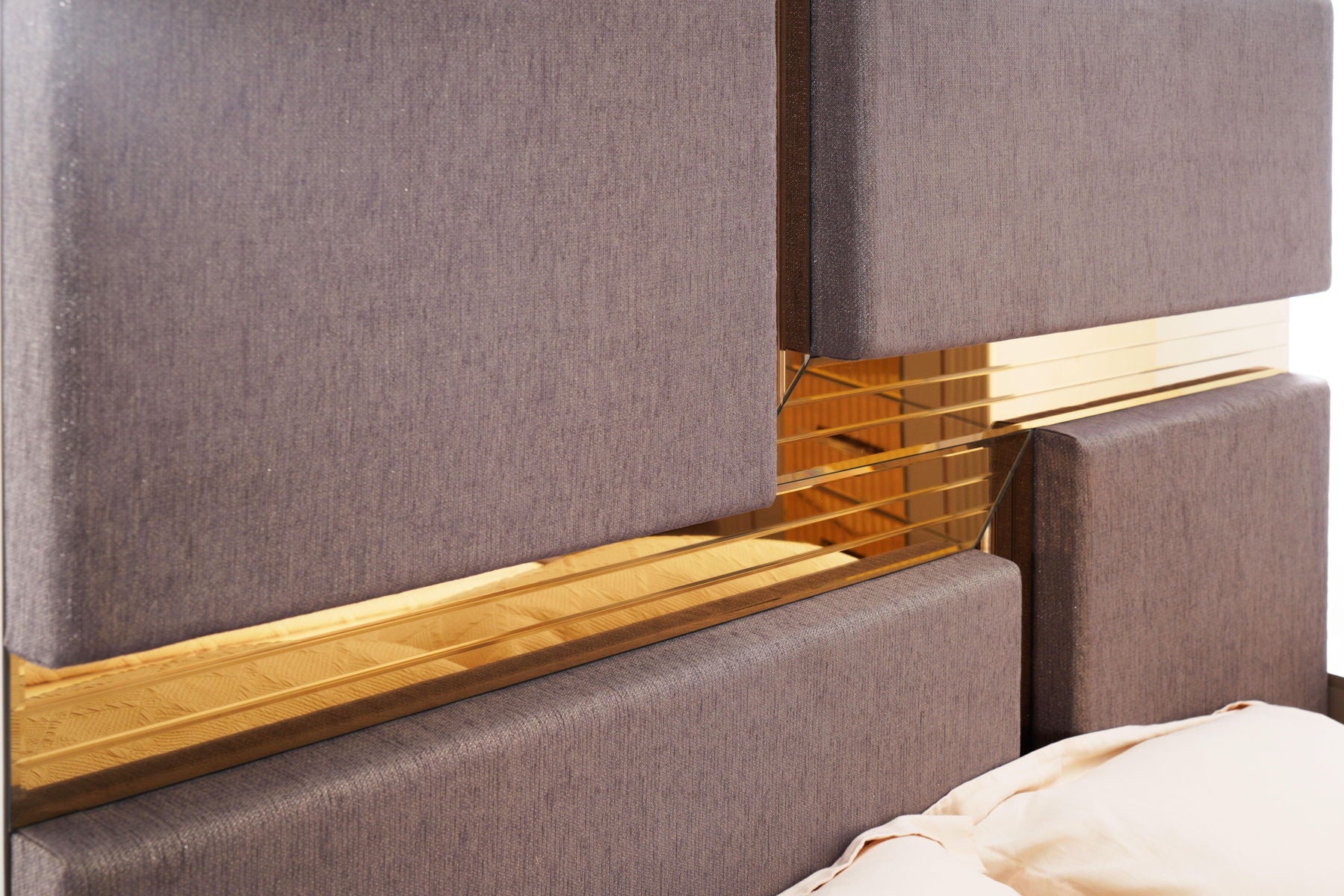 Lorenzo Fabric Upholstered Bed