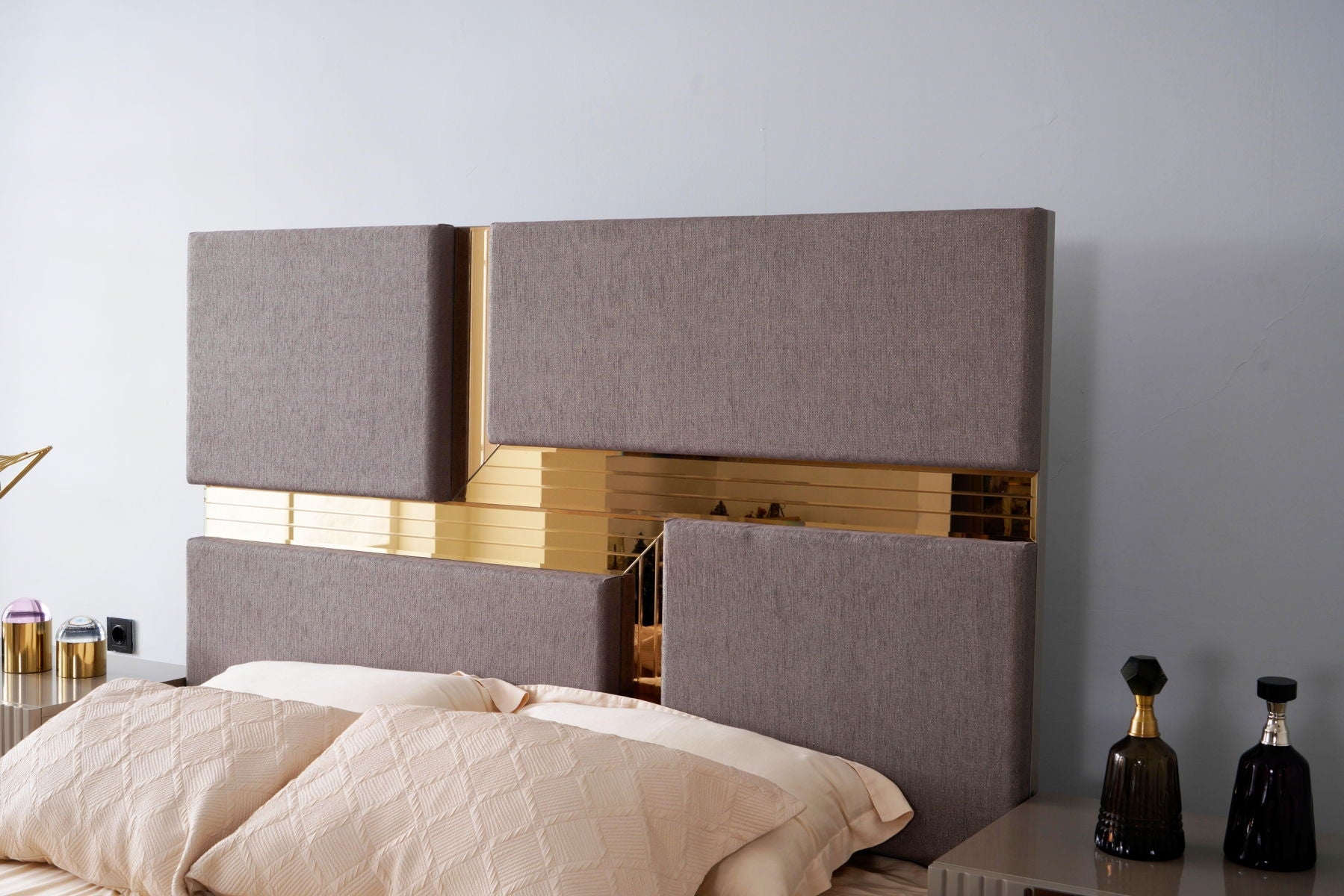 Lorenzo Fabric Upholstered Bed