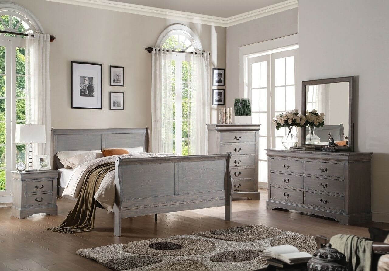 Louis Philippe III Youth Sleigh Bedroom Set