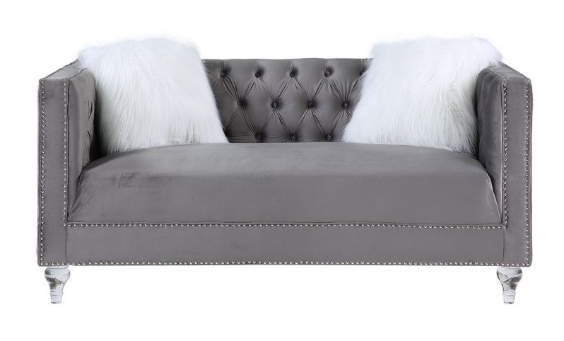 HeiberoII Velvet Tufted Loveseat w/Pillows