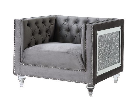 HeiberoII Velvet Tufted Chair