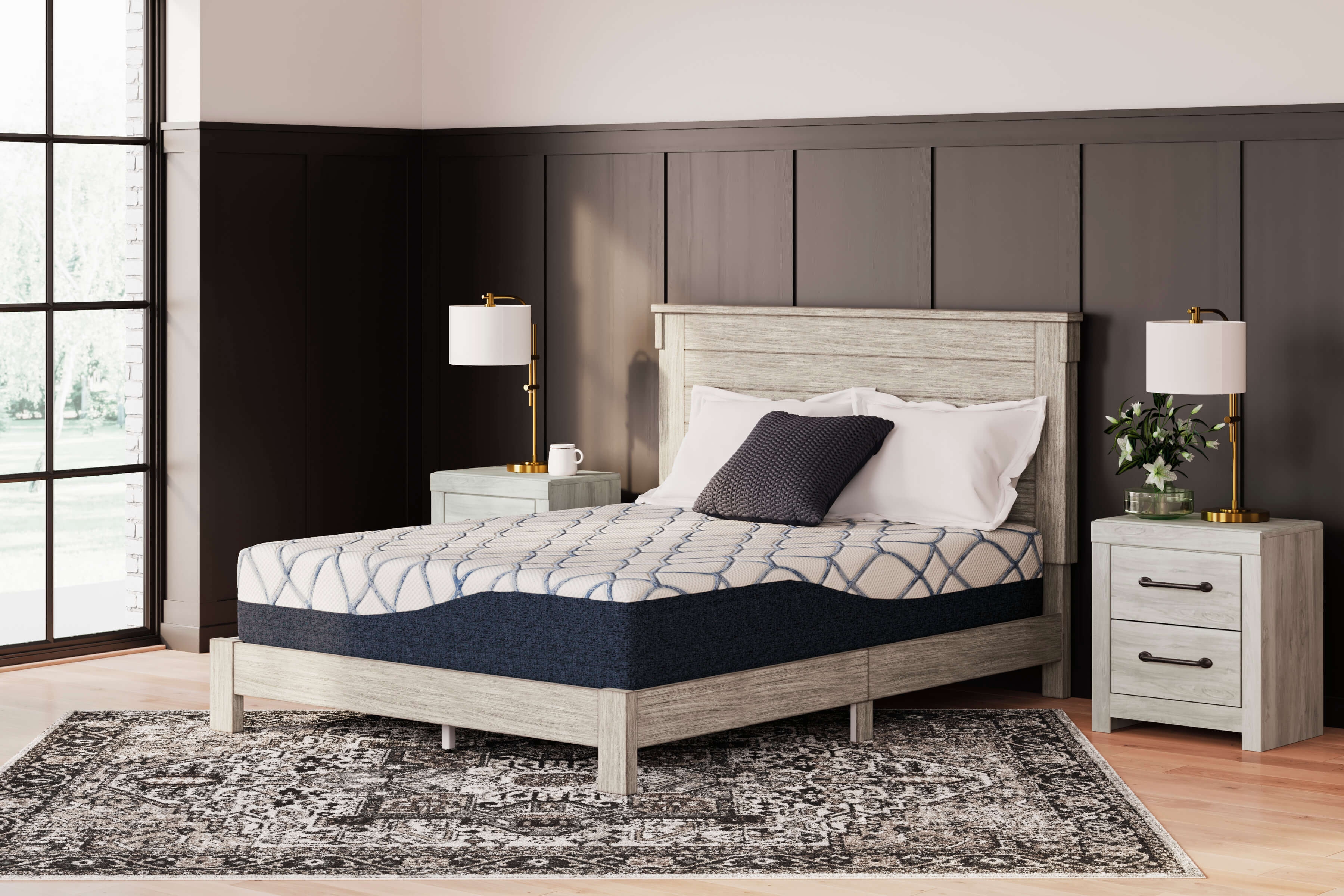 12" Chime Elite 2.0 Mattress, Queen Size