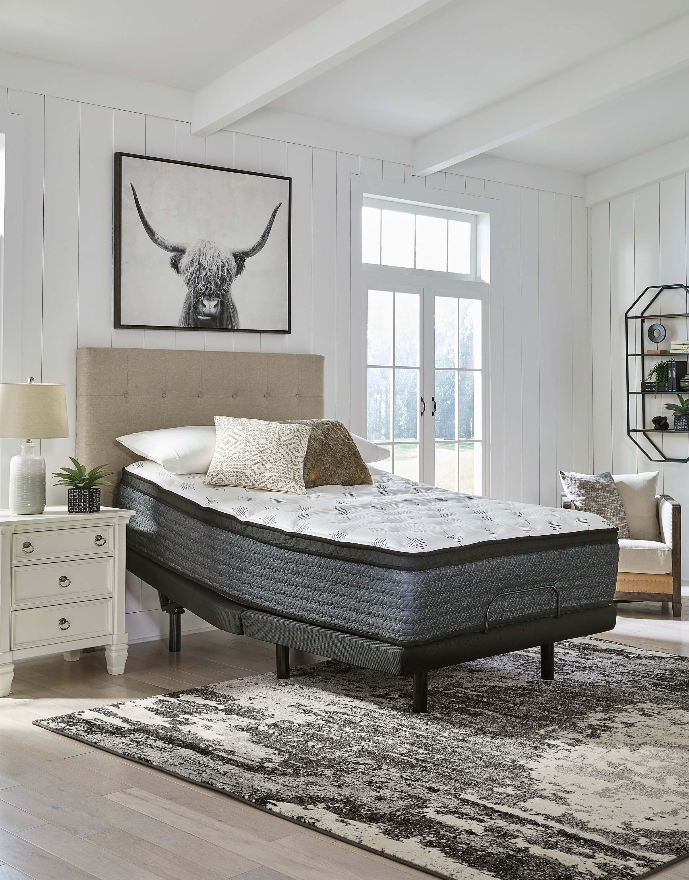 16" Ultra Luxury ET Memory Foam Mattress, California King Size