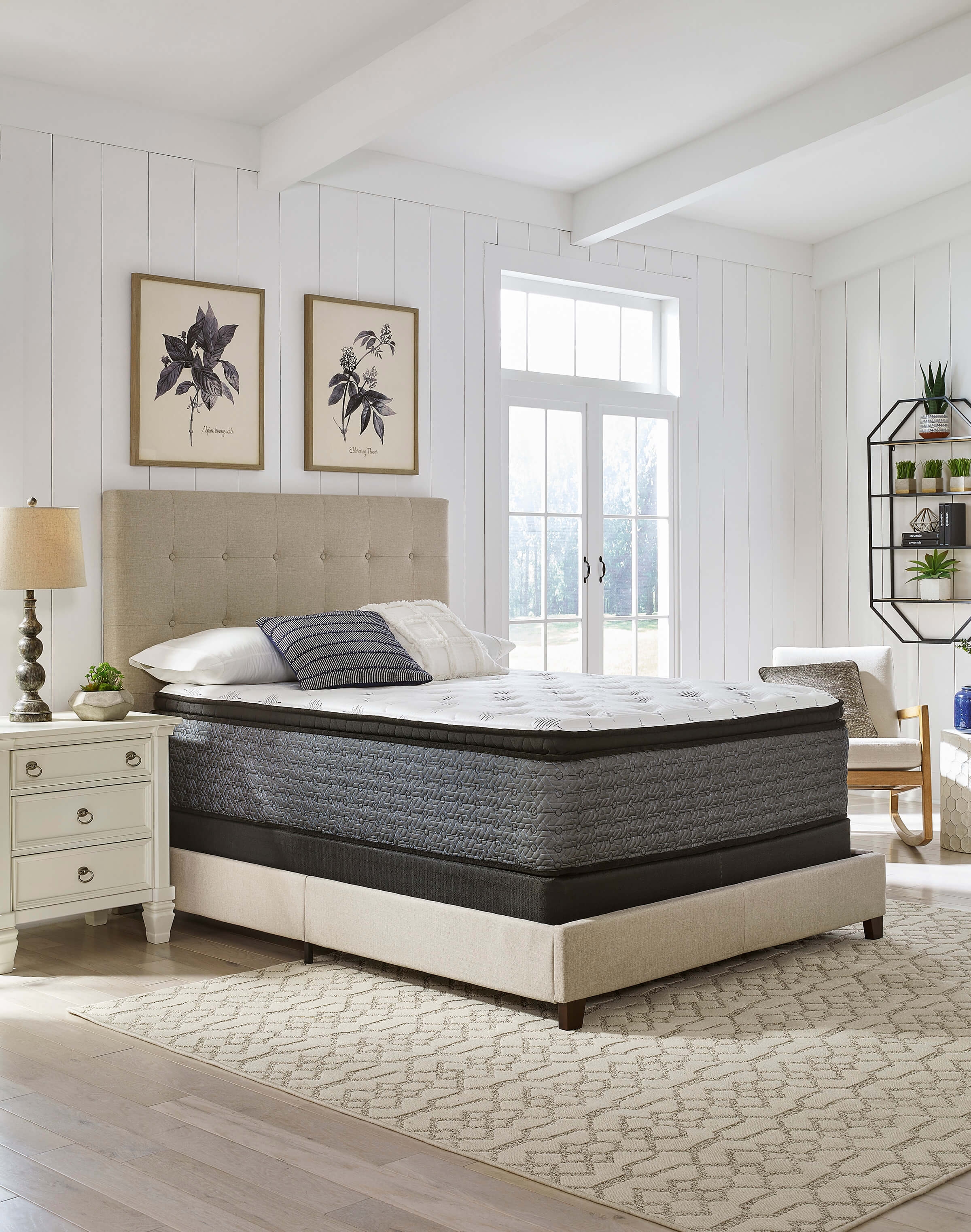 17" Ultra Luxury PT Latex Mattress