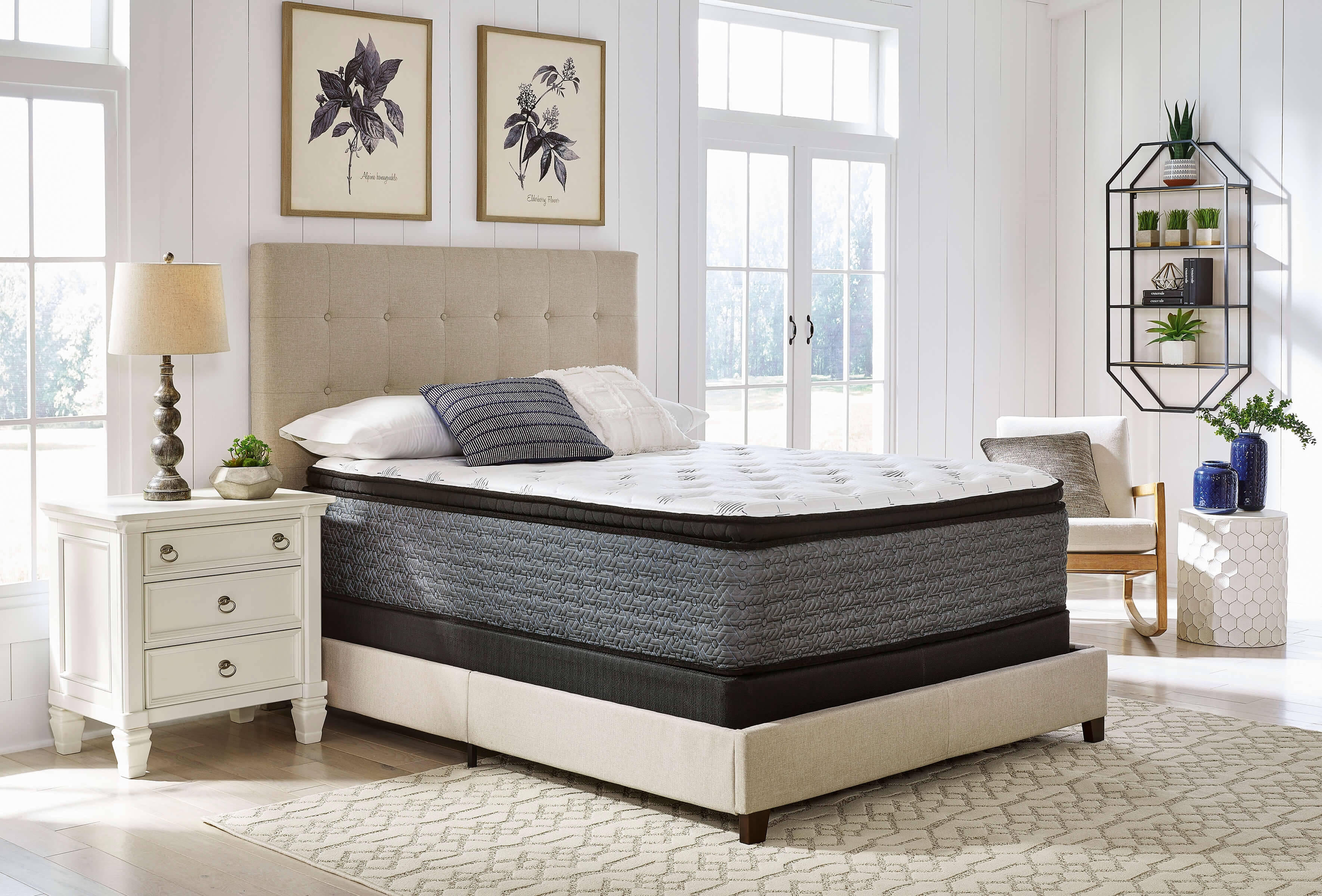 17" Ultra Luxury PT Latex Mattress