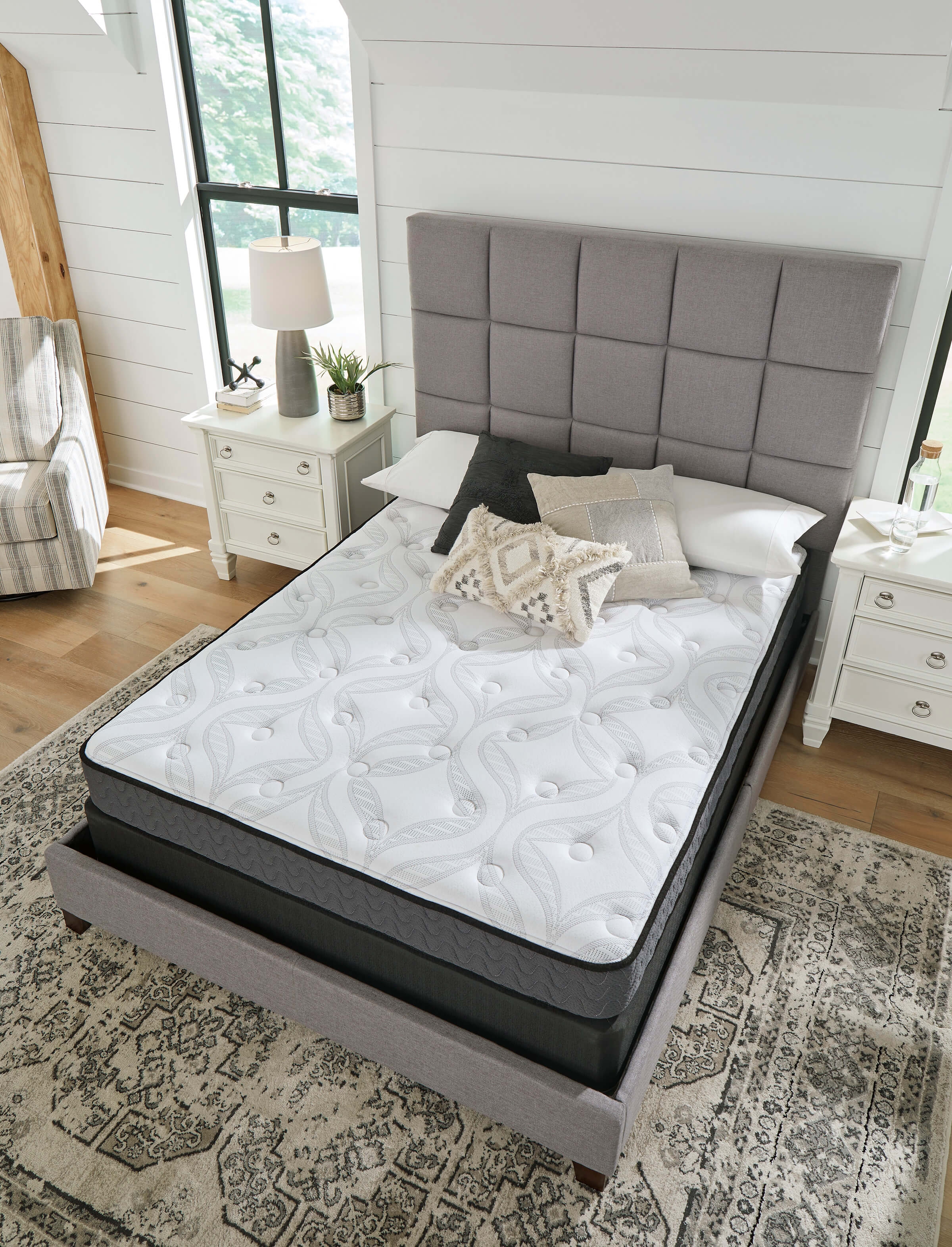 8" Bonnell Hybrid Mattress, Full Size