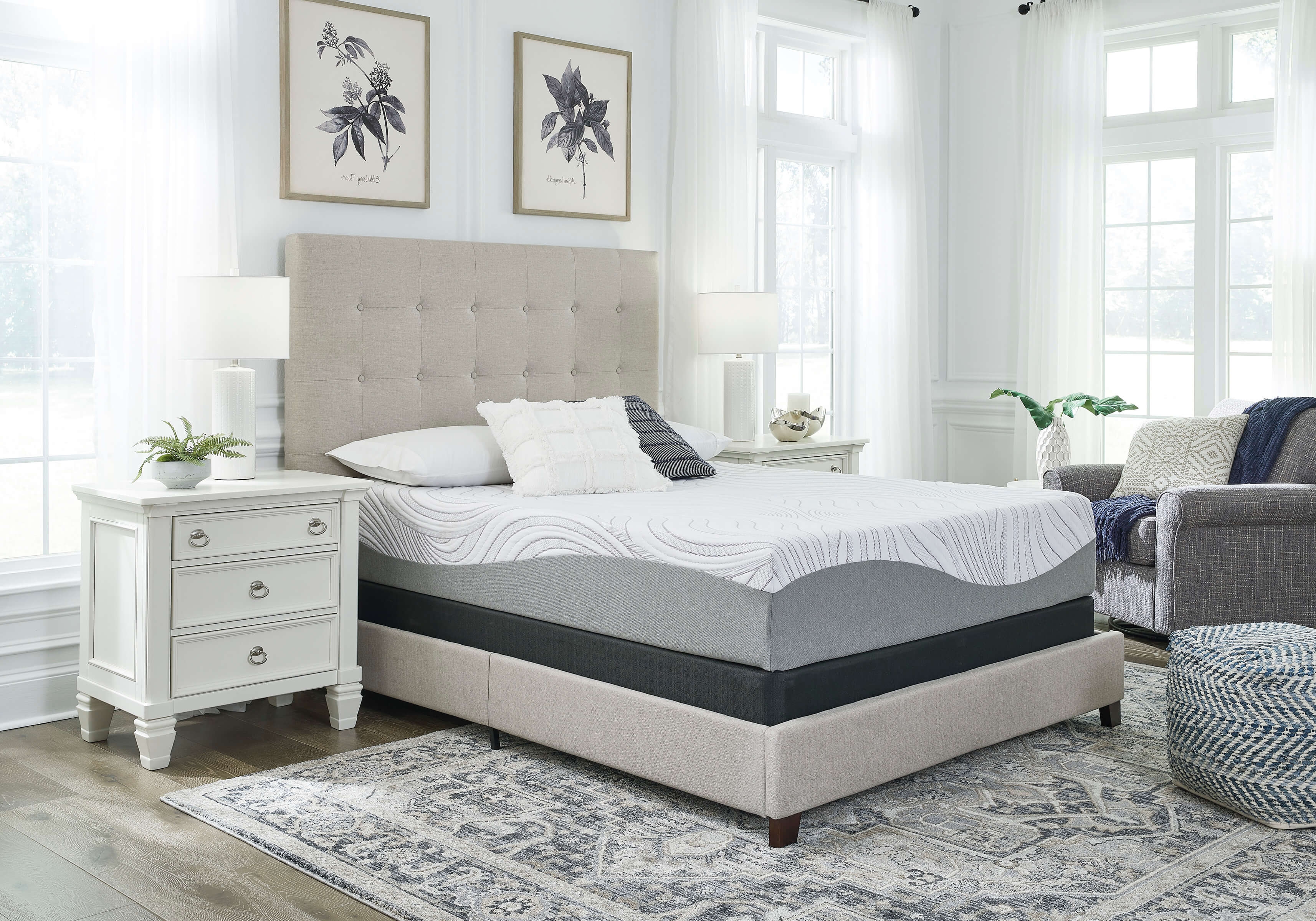 12" Memory Foam Mattress, Queen Size