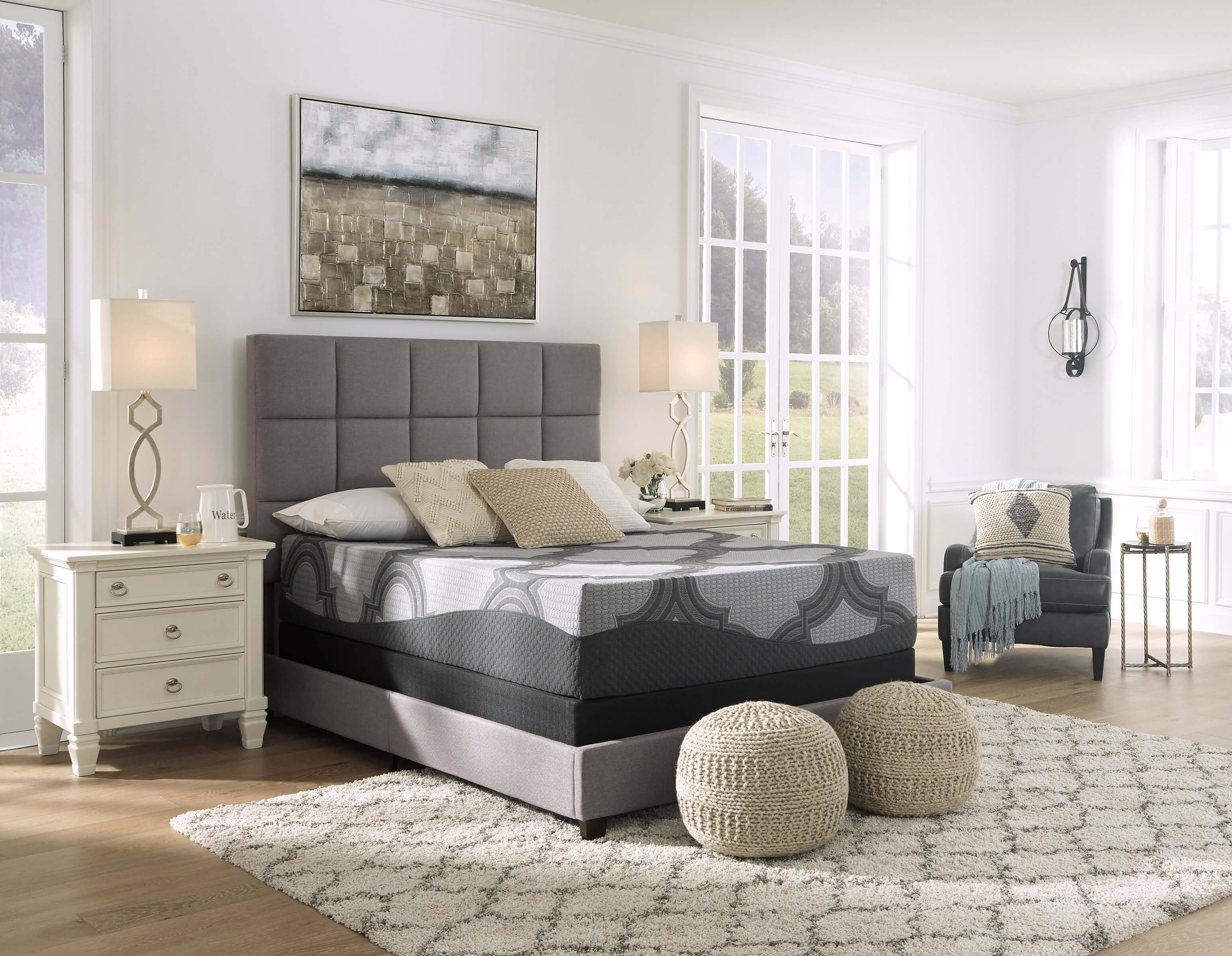 12" Ashley Hybrid Memory Foam Mattress, Queen Size