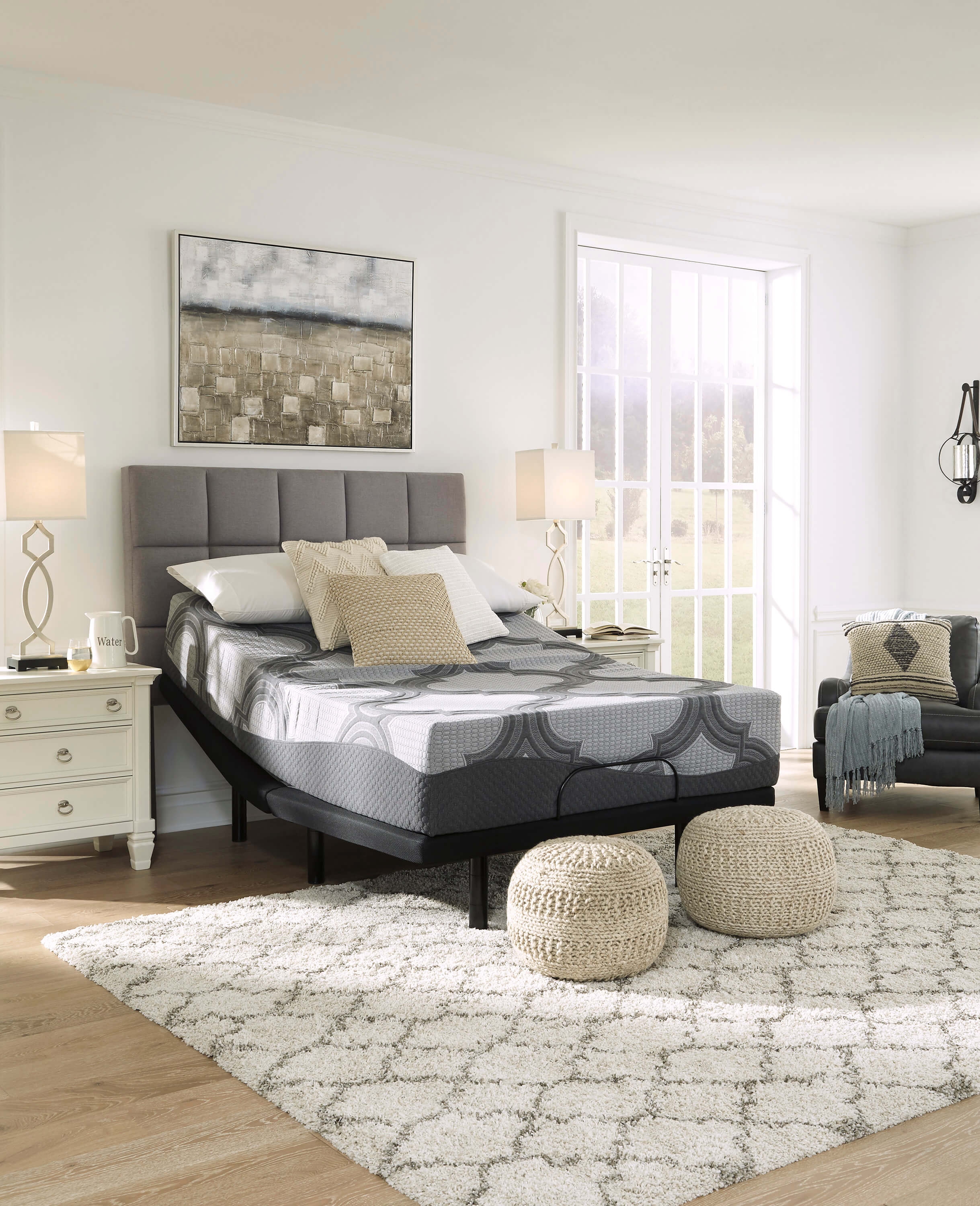12" Ashley Hybrid Memory Foam Mattress, Queen Size