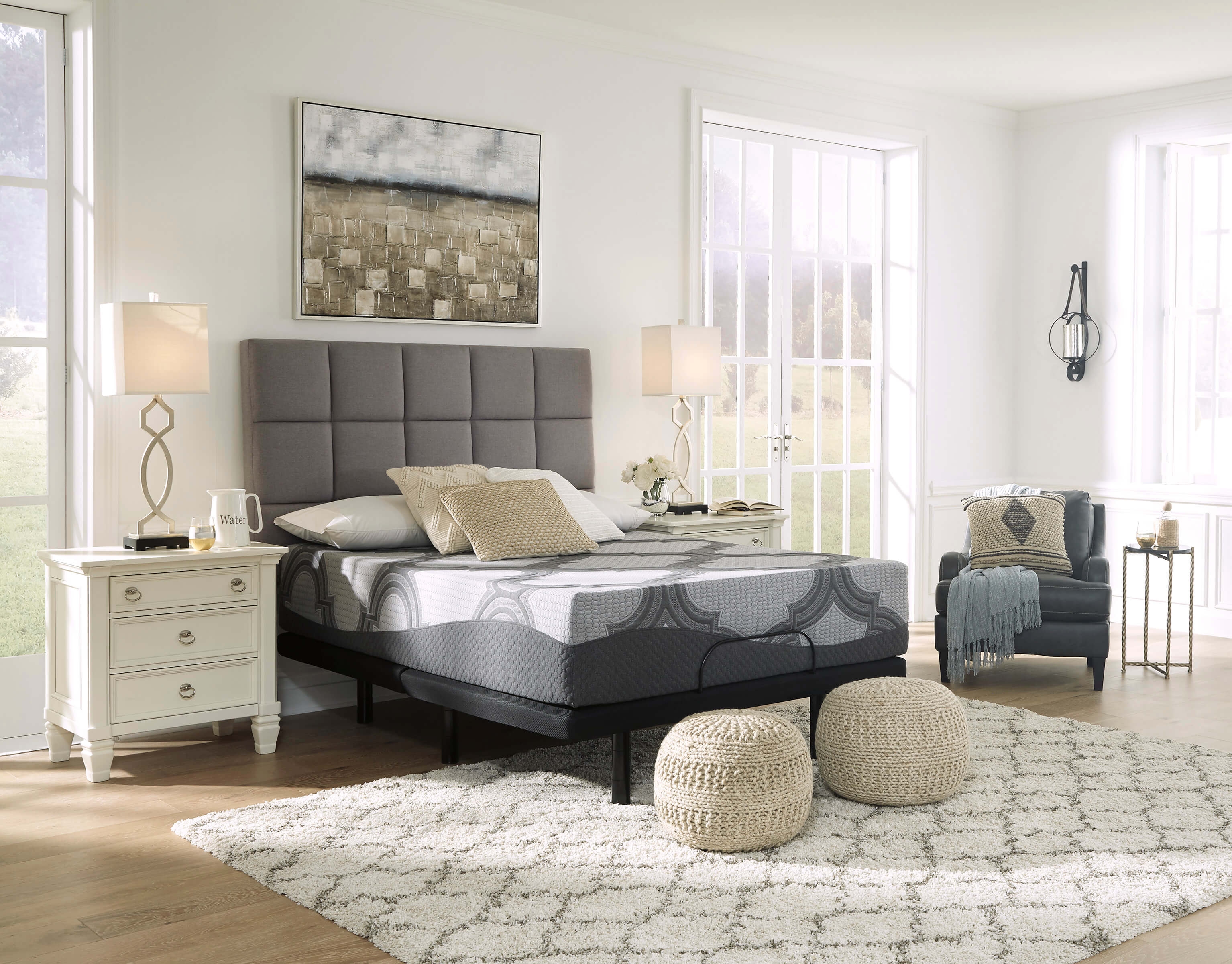 12" Ashley Hybrid Memory Foam Mattress, Queen Size