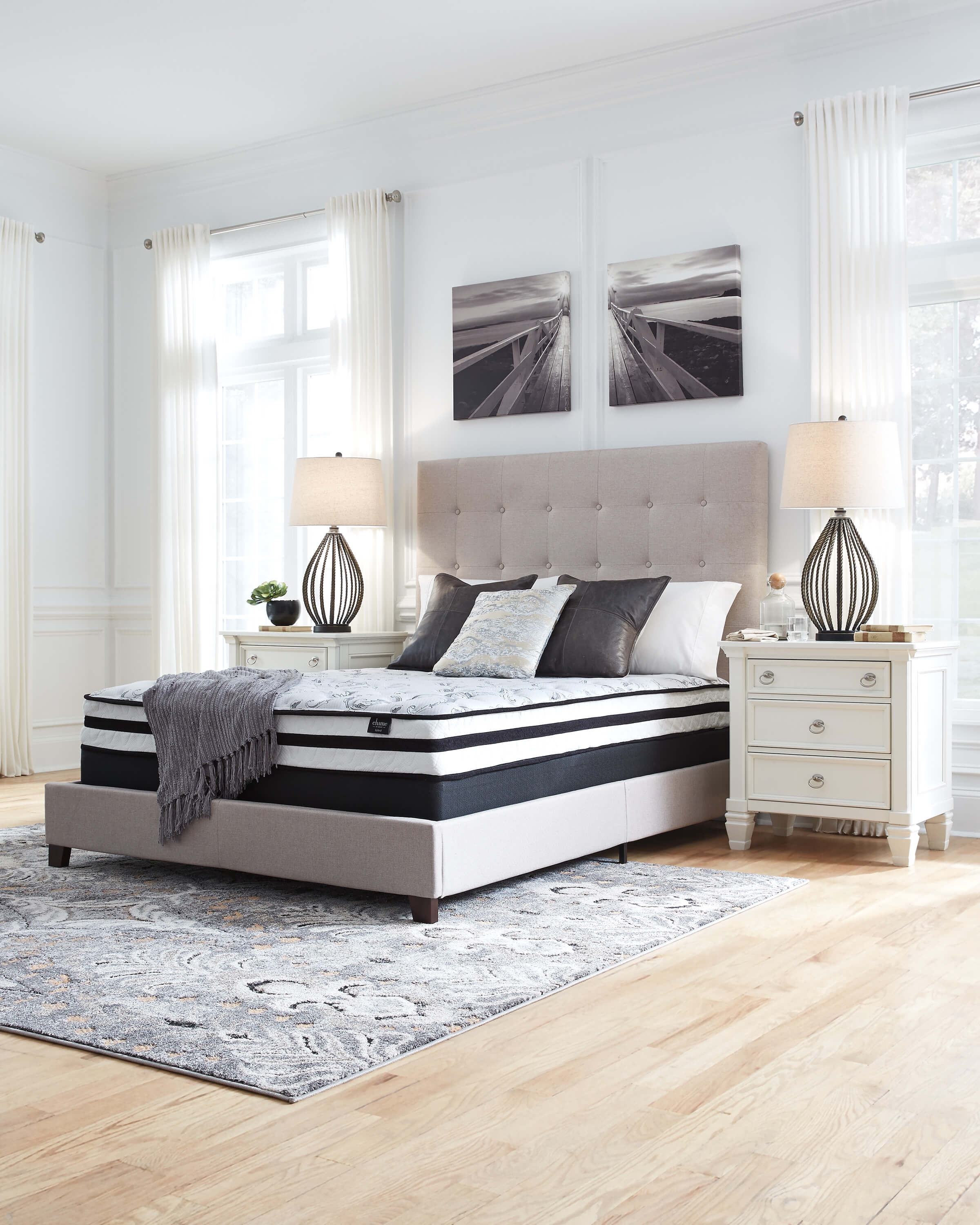 8" Chime Innerspring Mattress, Queen Size