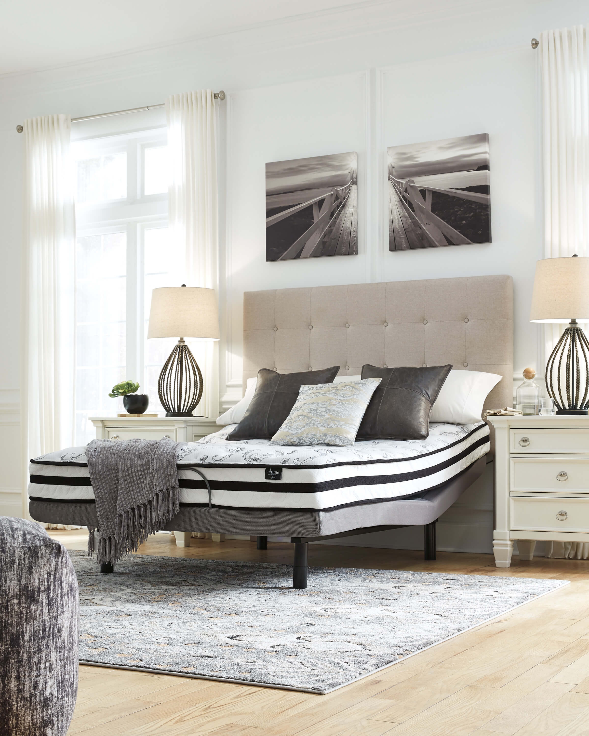 8" Chime Innerspring Mattress, Queen Size