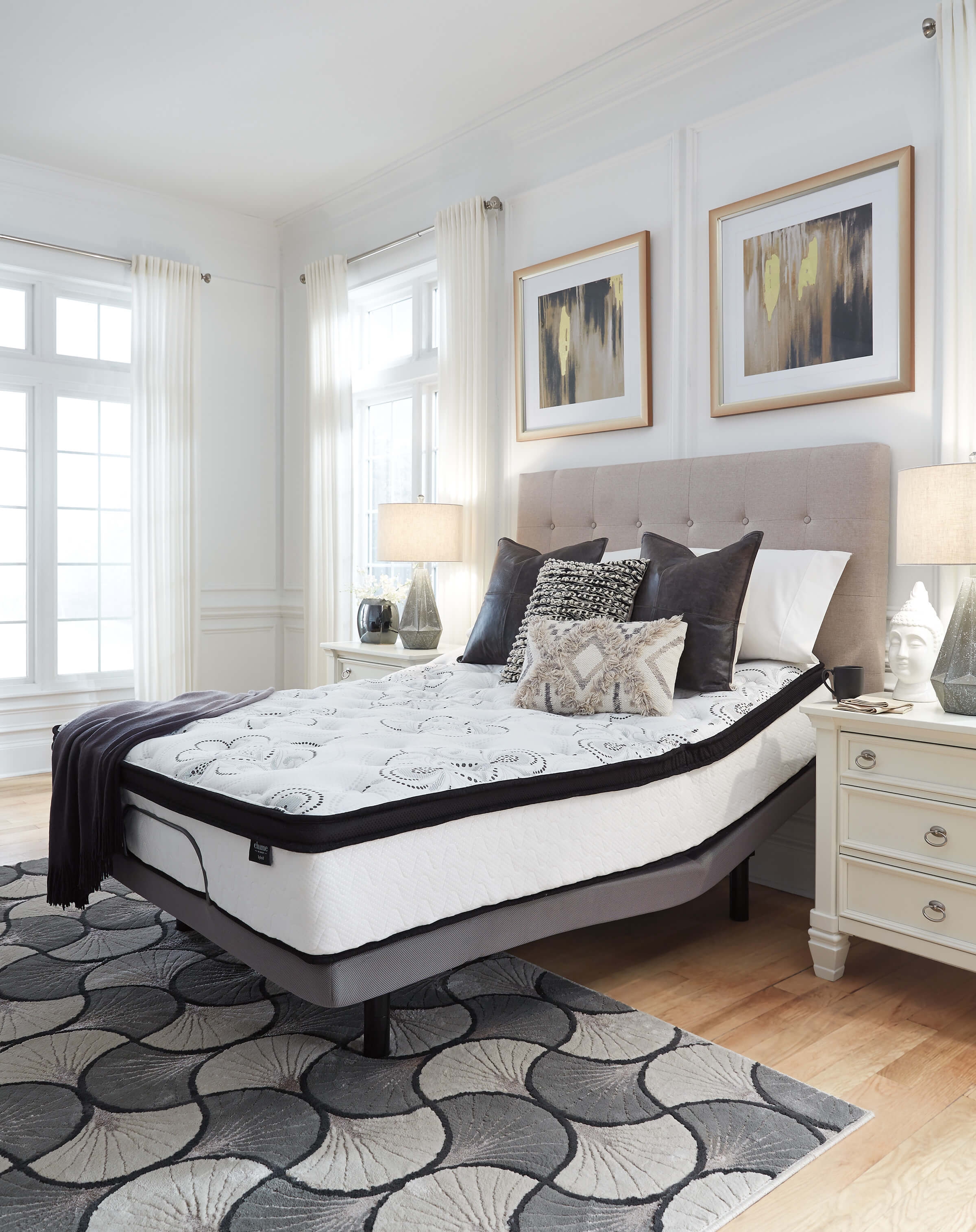 12" Chime Hybrid Memory Foam Mattress, Queen Size