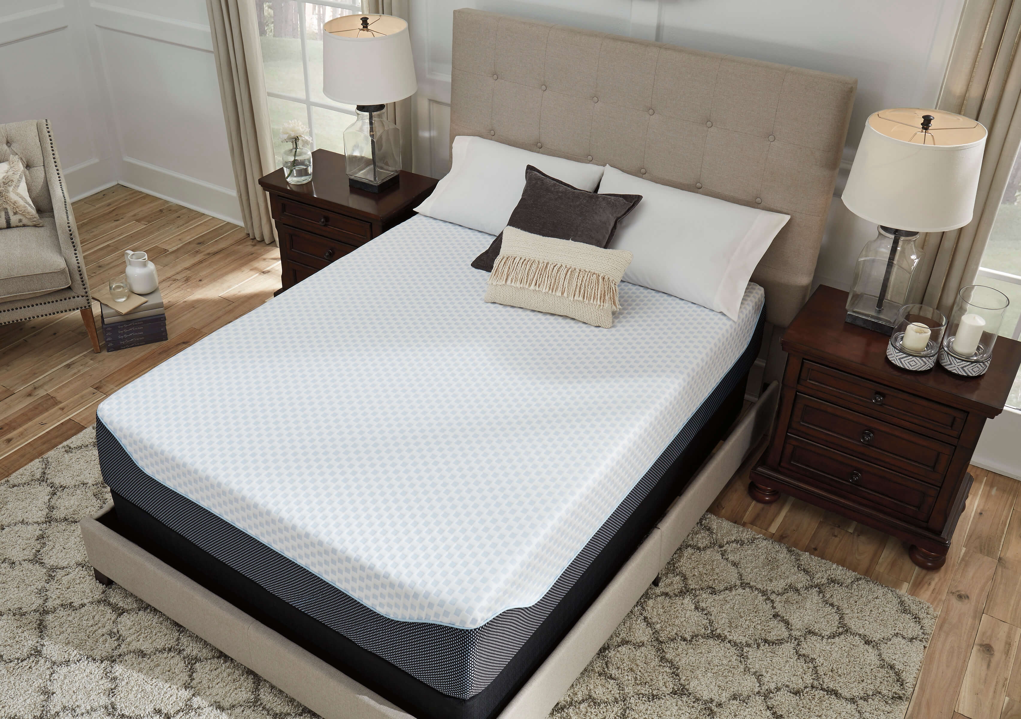 14" Chime Elite Memory Foam Mattress, King Size
