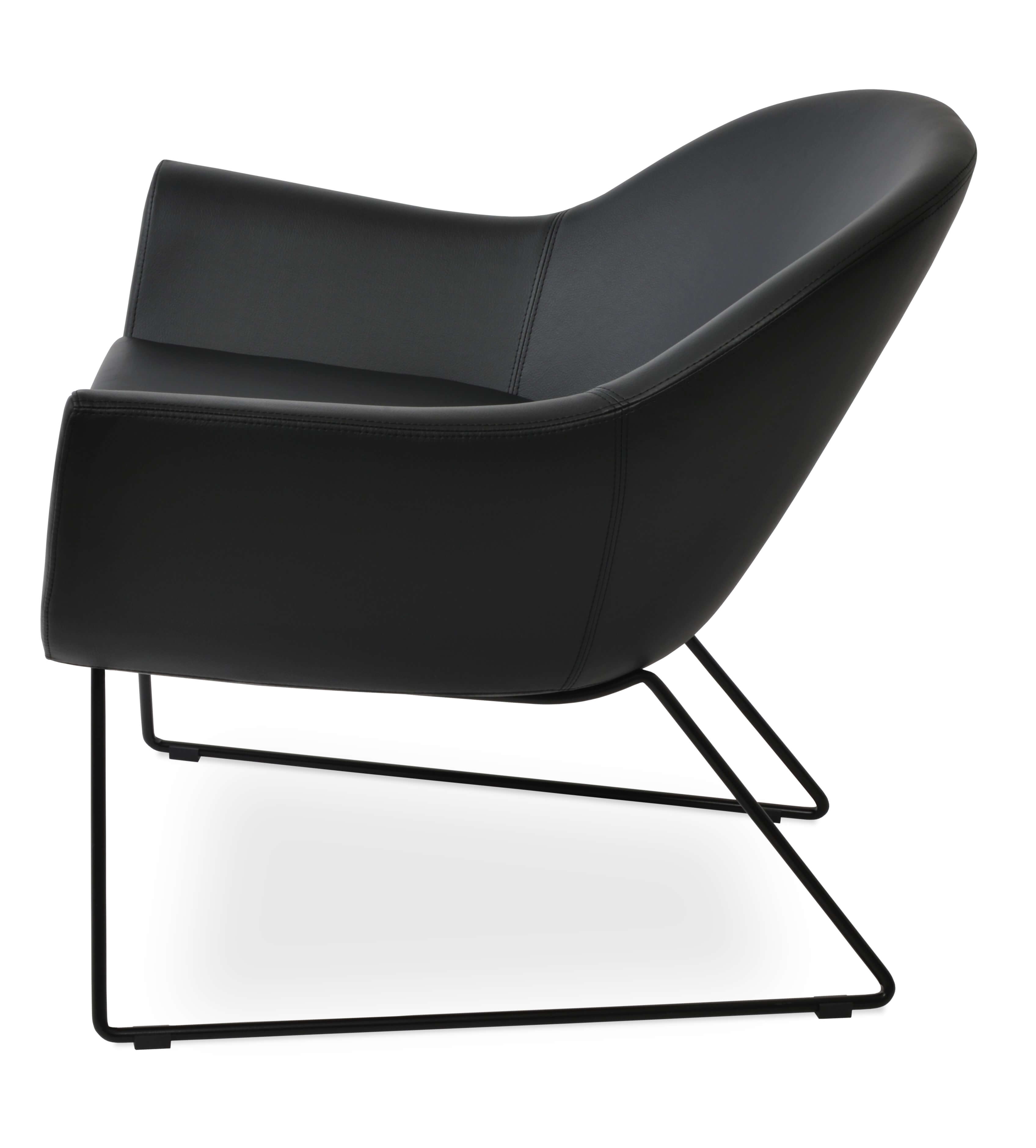 Madison PU Sled Wire Lounge Armchair