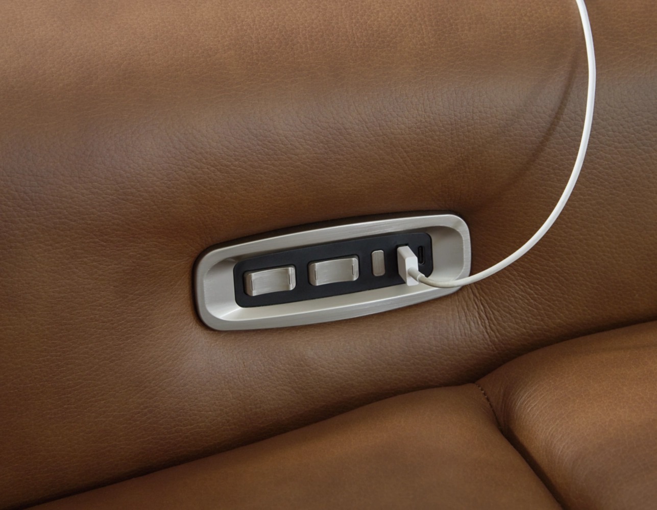  Ashley Tryanny Modern Power Recliner in Leather 