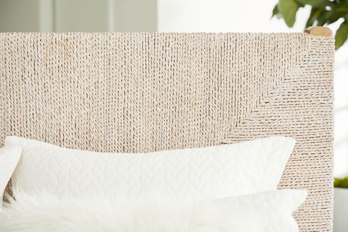 Malay Wood/Rope Platform Bedroom Set, Composition 3