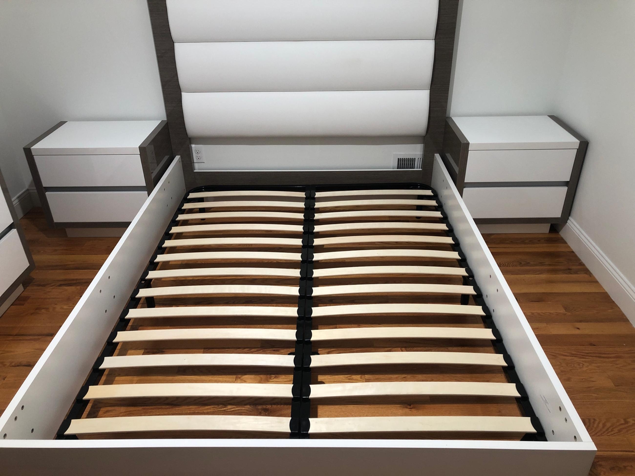 Mangano Ecoleather Bed