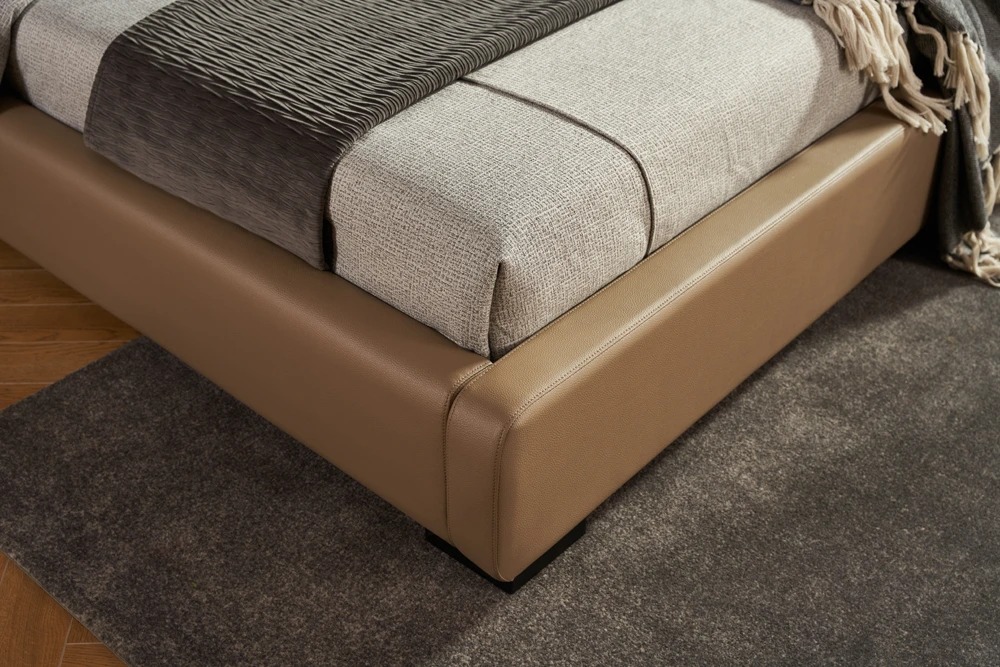 Mason Leather/Faux Leather Platform Bedroom Set