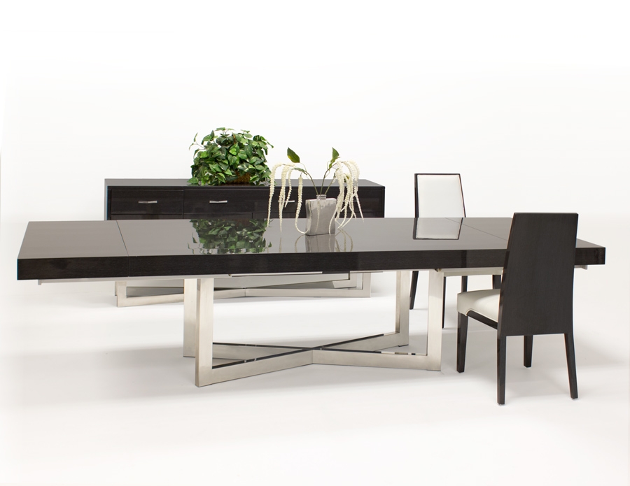 Maximo Extendable Dining Table