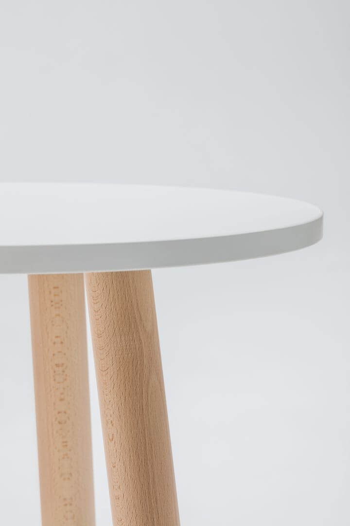 Ultra Coffee Table w/Wooden Legs