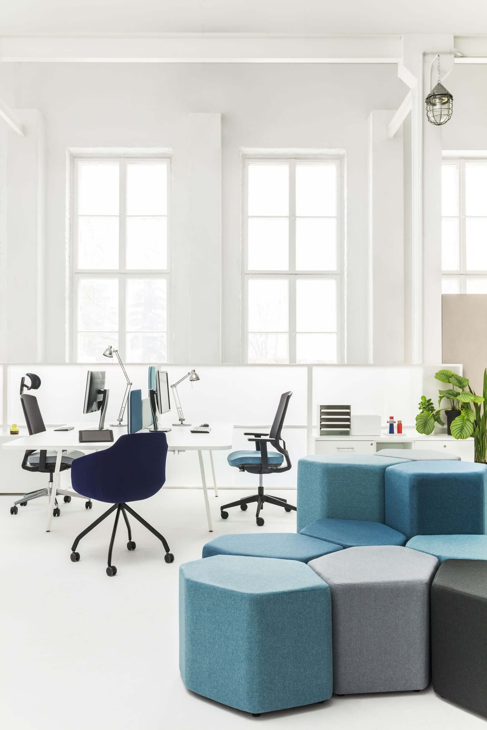 Bazalto Office Pouf by MDD Office Furniture