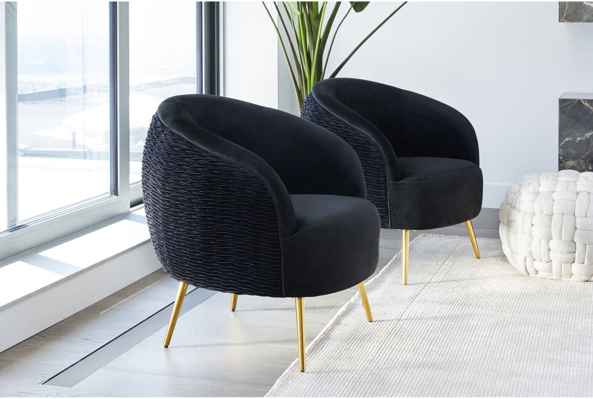 Sparro Lounge Chair