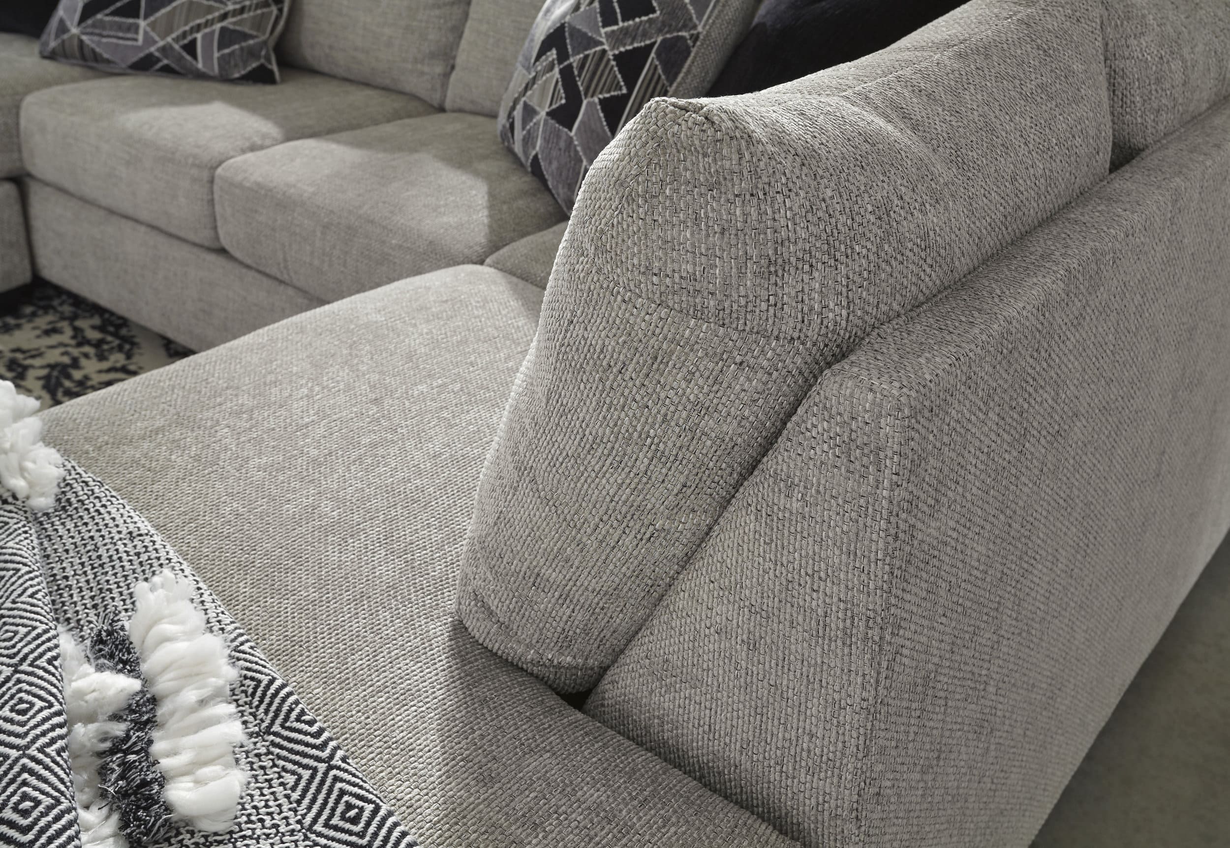 Megginson 2-Piece Polyester Sectional w/RAF Sofa Chaise