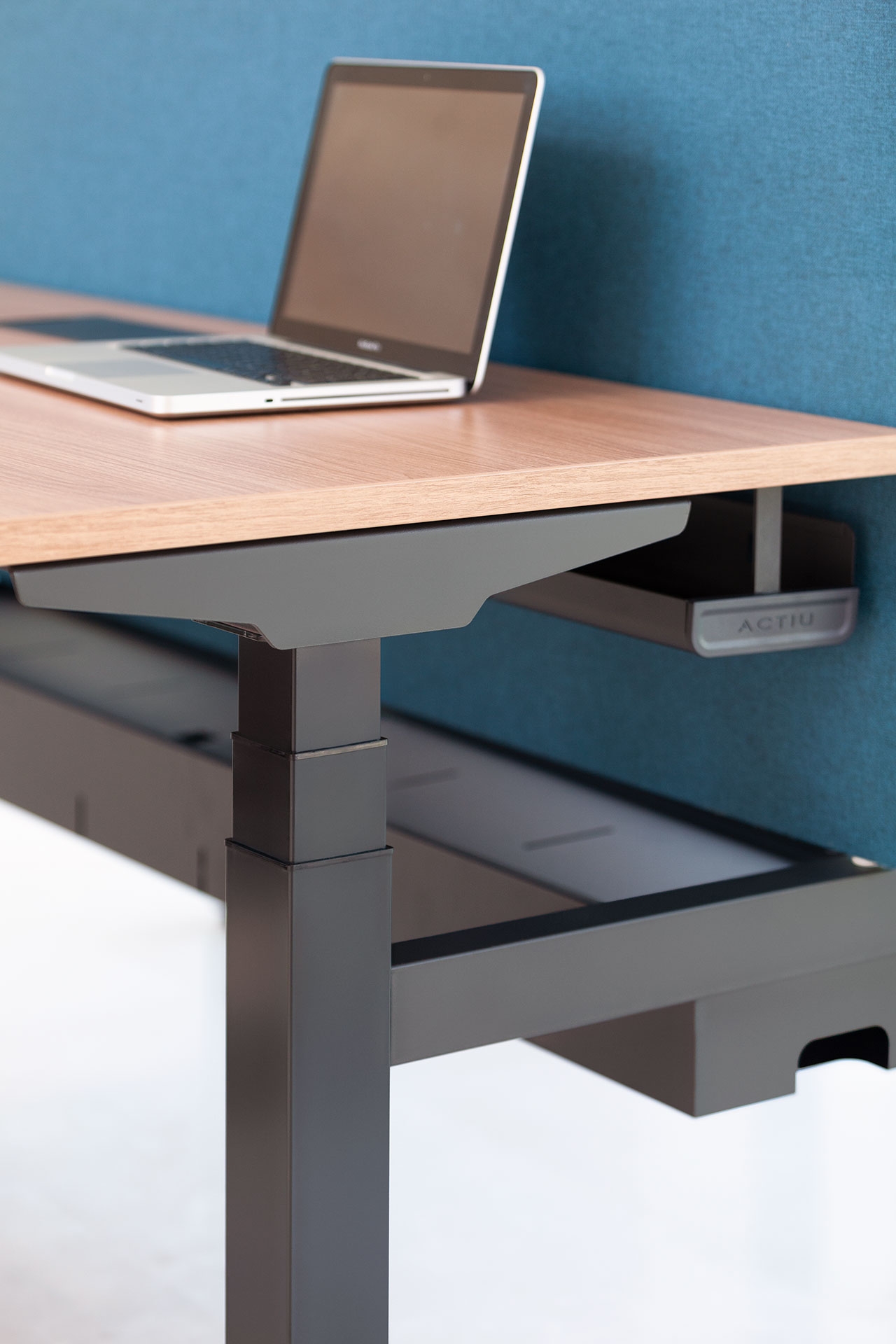 Mobility Step Melamine Sit-Stand Office Bench Desk