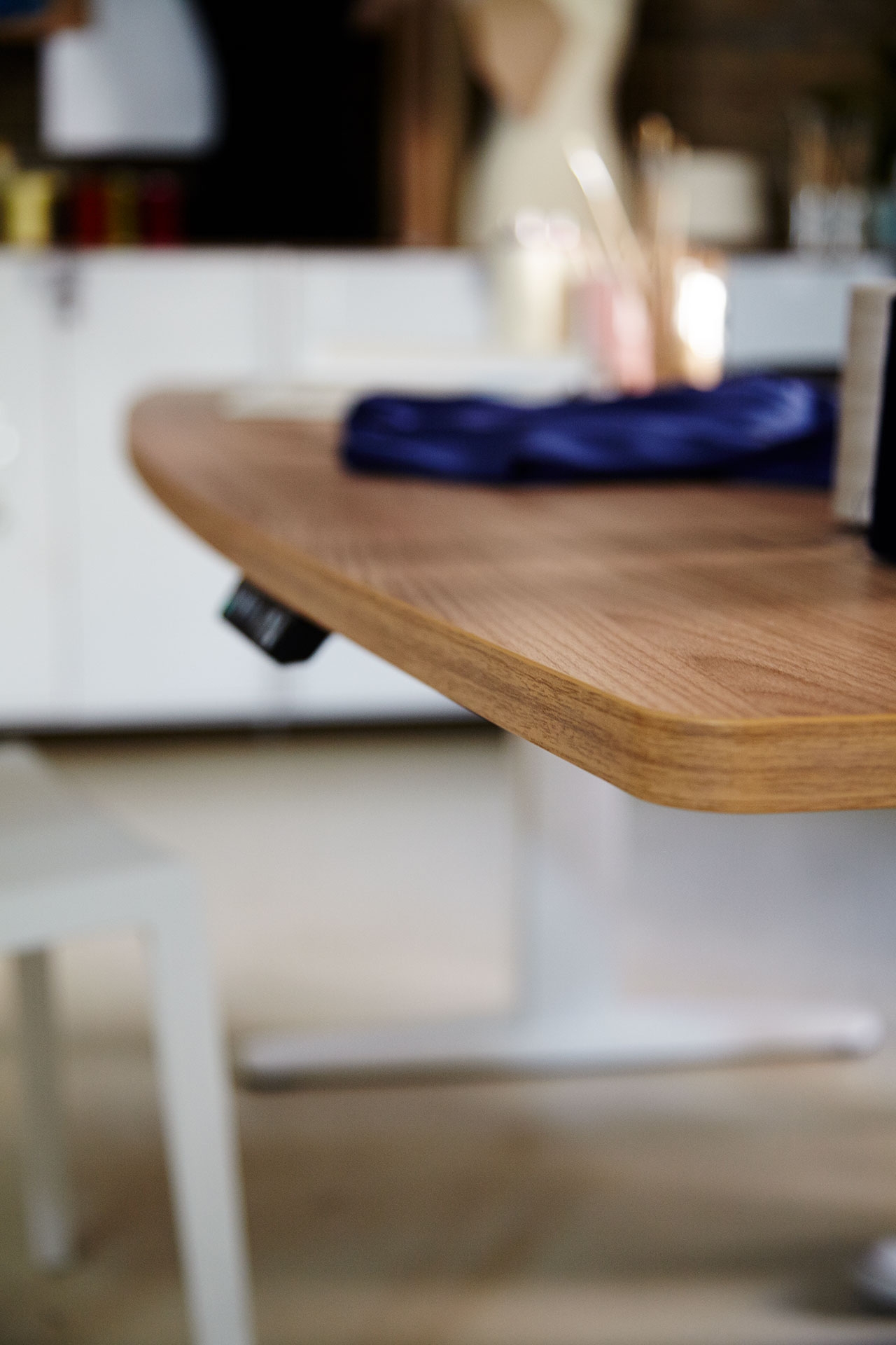 Mobility Step Melamine Sit-Stand Office Meeting Table
