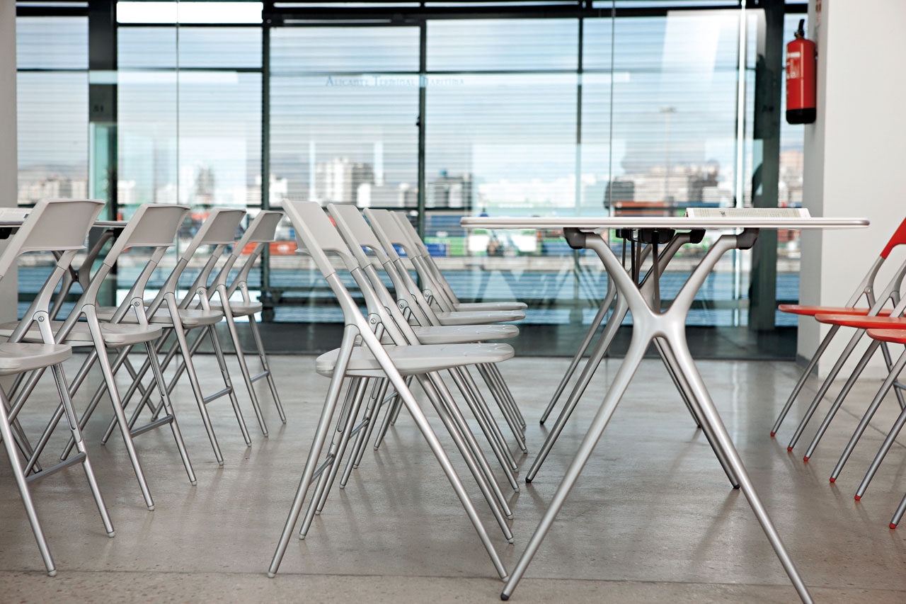 Plek Folding Office Table
